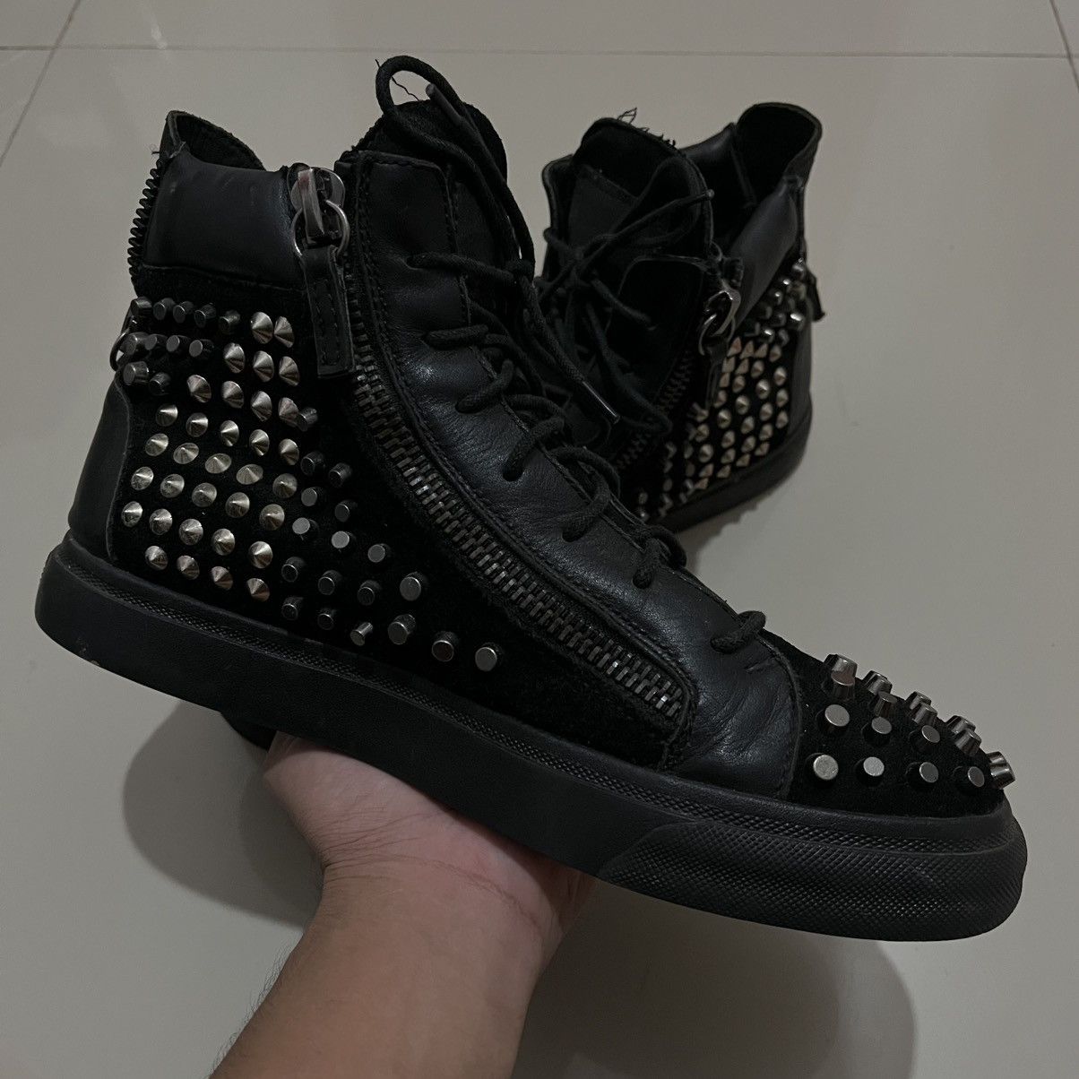 FW2012 GIUSEPPE ZANOTTI STUDDED DUAL ZIP SNEAKERS