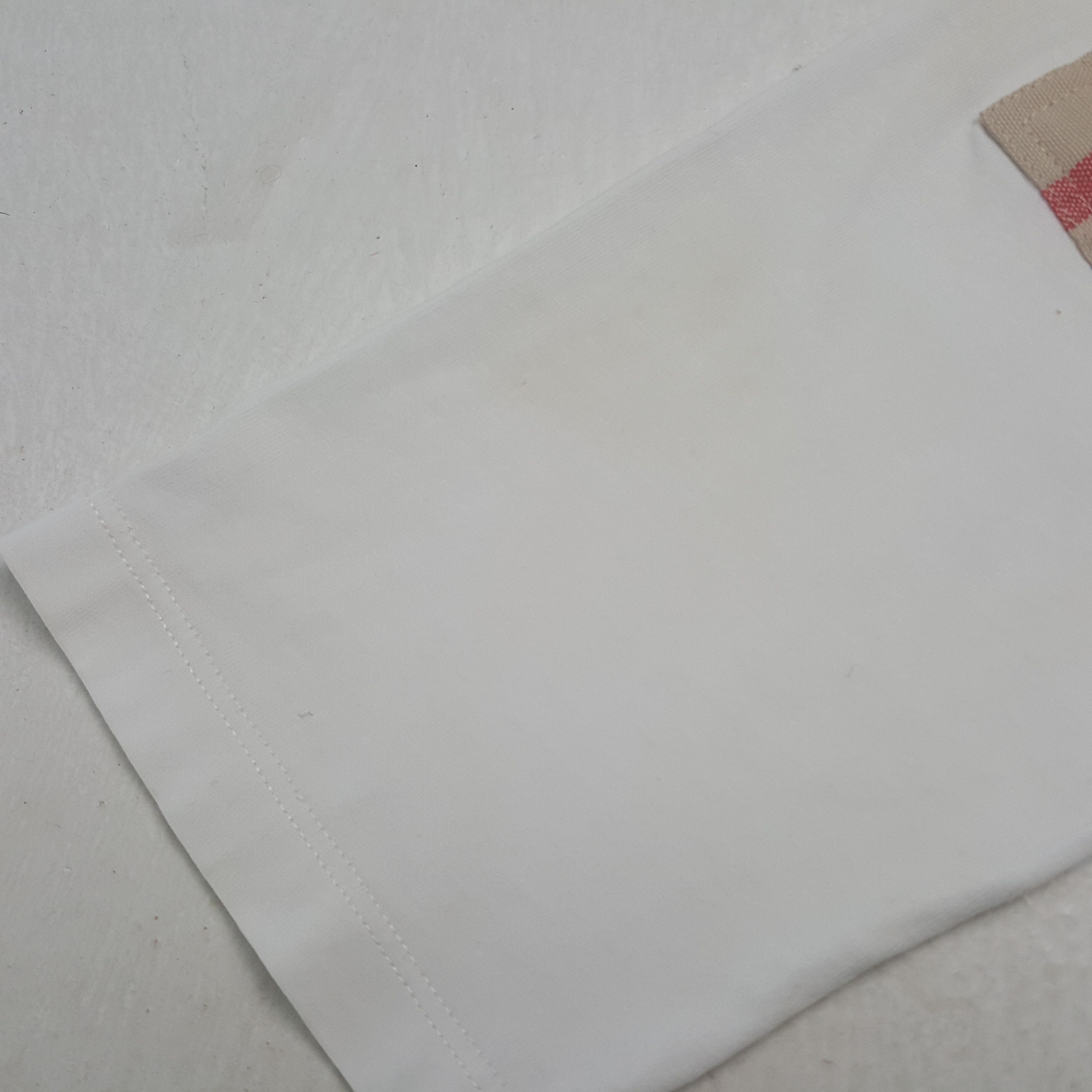 Burberry Vintage Burberry London Designer Tshirt RR29 Size US M / EU 48-50 / 2 - 7 Thumbnail