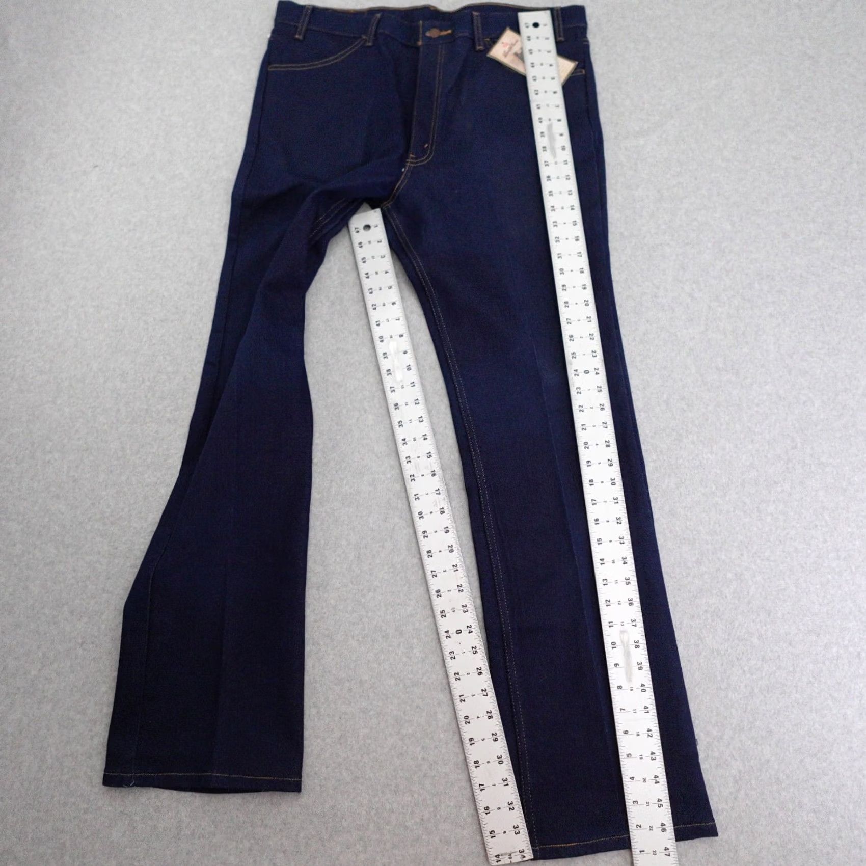 Levi's VINTAGE Levi's Jeans Main Selling Point Denim 40x34 90s Dark Wash Blue 40 Mens Jeans Mens Size US 40 / EU 56 - 3 Thumbnail