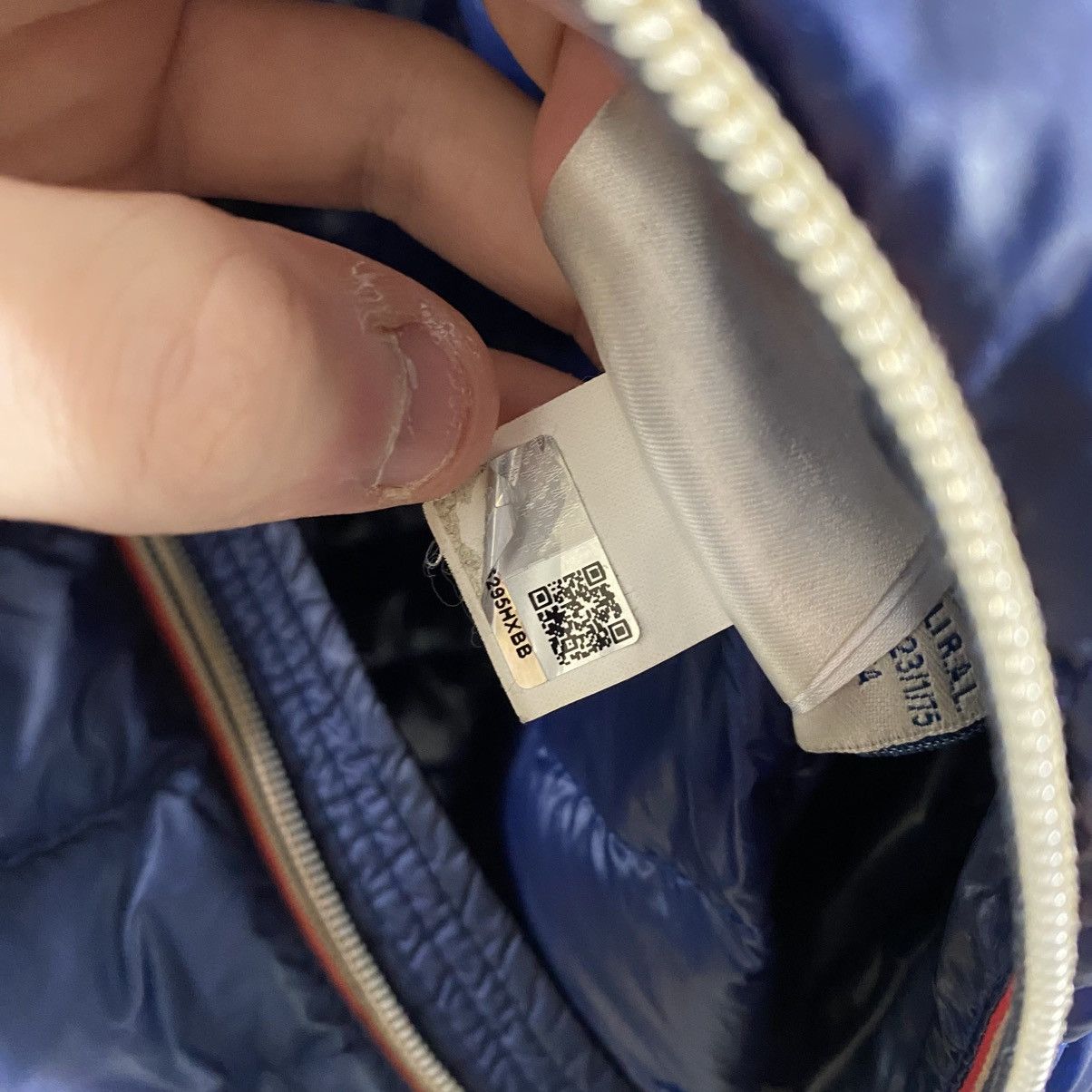 Moncler MONCLER PUFFER JACKET Size US S / EU 44-46 / 1 - 9 Thumbnail