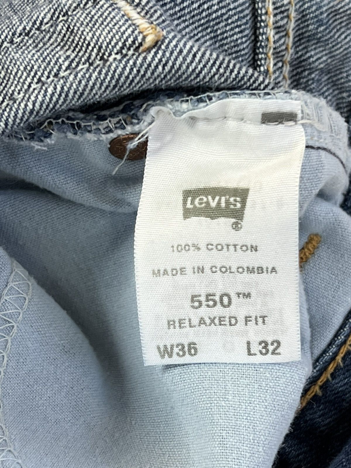 Levi's Vintage Levi’s 550 Blue Wash Size US 34 / EU 50 - 8 Thumbnail