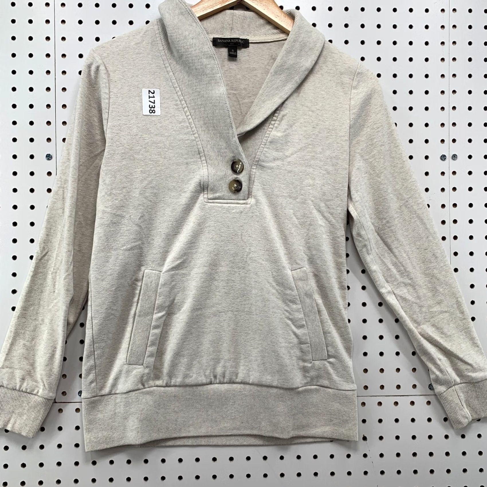 Banana Republic Banana Republic Cowl Neck Button Sweater Beige Womens Small Fits 18x25 Shirt Pullover Knit 1990s Womens Size S / US 4 / IT 40 - 7 Thumbnail
