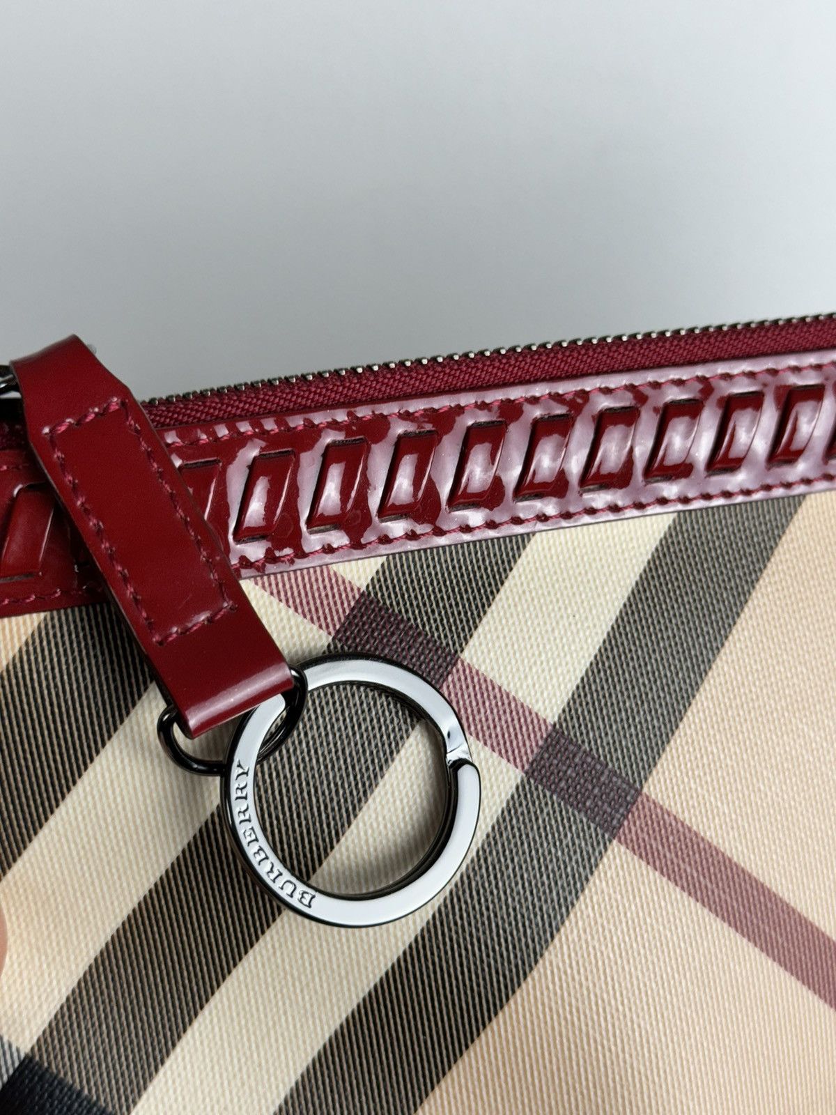 Burberry Beautiful leather bag Burberry Nova Check original item Size ONE SIZE - 4 Thumbnail