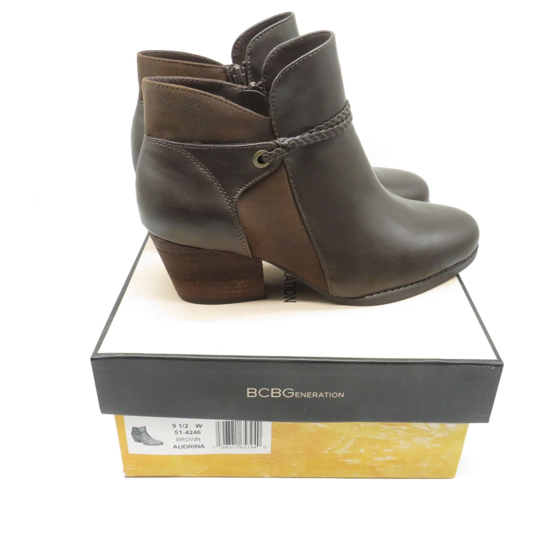 BCBGeneration BCBGeneration Women's Audrina Ankle Boots 9.5W Zipper Closur Size US 9.5 / IT 39.5 - 1 Thumbnail
