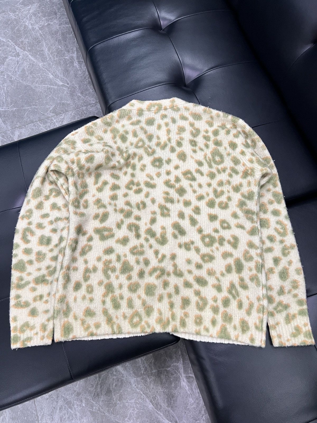 Dries Van Noten Dries Van Noten FW22 Lookbook Leopard Print Merino Wool Card Size US L / EU 52-54 / 3 - 3 Thumbnail