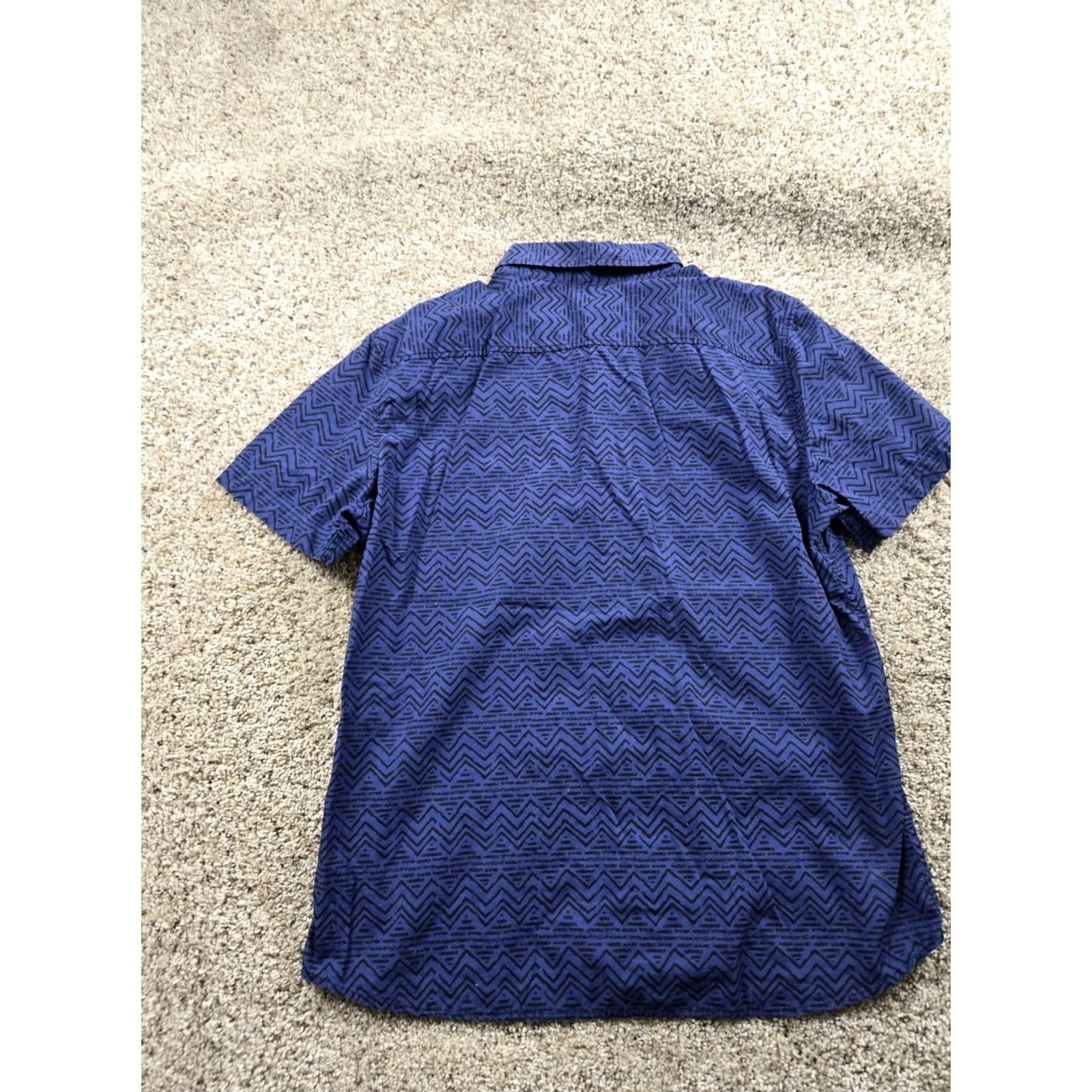 American Eagle Outfitters American Eagle Outfitters Shirt Large Mens Blue Slim Fit Cotton Button Up Geometric Tribal Size US L / EU 52-54 / 3 - 6 Thumbnail