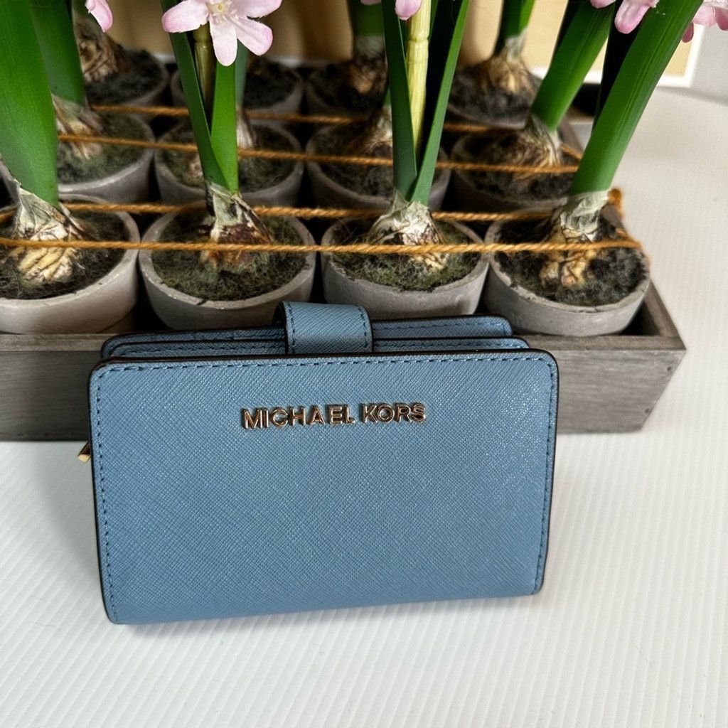 Michael Kors Michael Kors jet set travel bifold zip coin Size ONE SIZE - 2 Thumbnail
