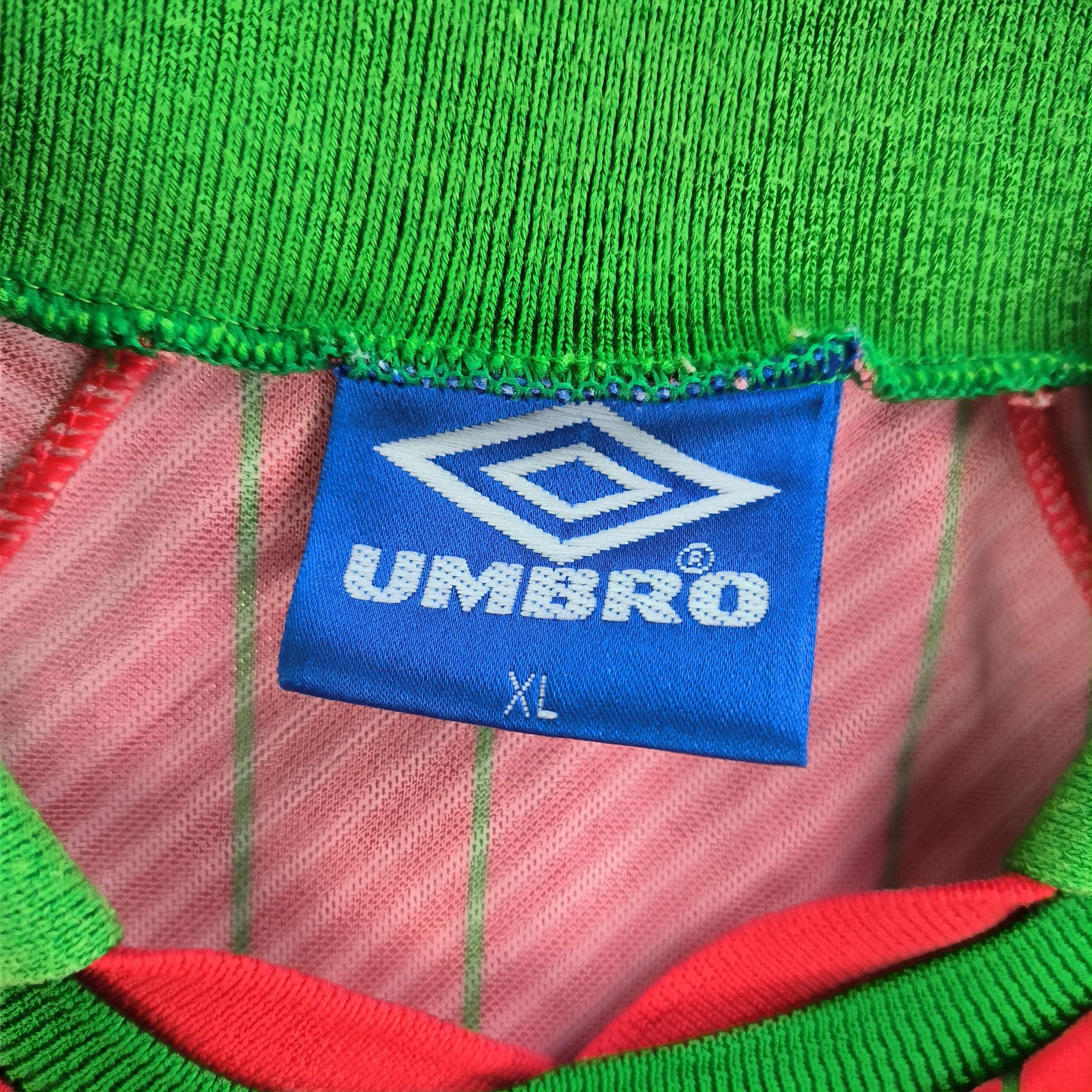 Umbro Wales 1994-96 Umbro home #9 football jersey shirt size XL Size US XL / EU 56 / 4 - 4 Thumbnail