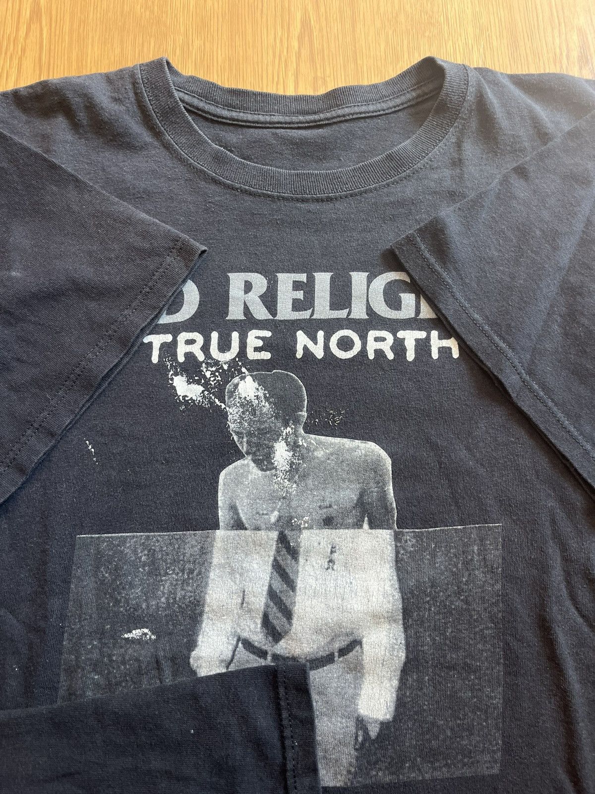 Band Tees BAD RELIGION True North 2013’s Album ( dirty )Tshirt Size US L / EU 52-54 / 3 - 7 Thumbnail