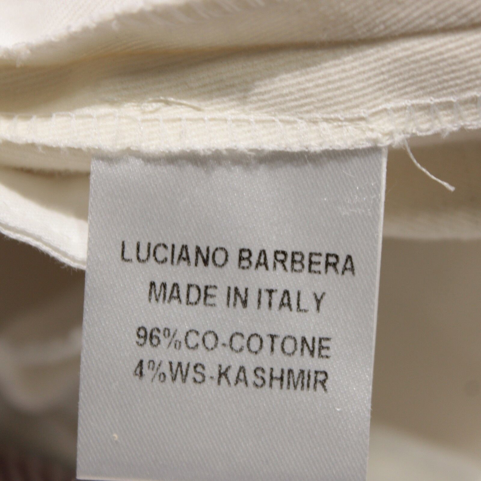 Luciano Barbera Luciano Barbera New with tags Chino Size 42 US In Beige Size US 42 / EU 58 - 4 Thumbnail