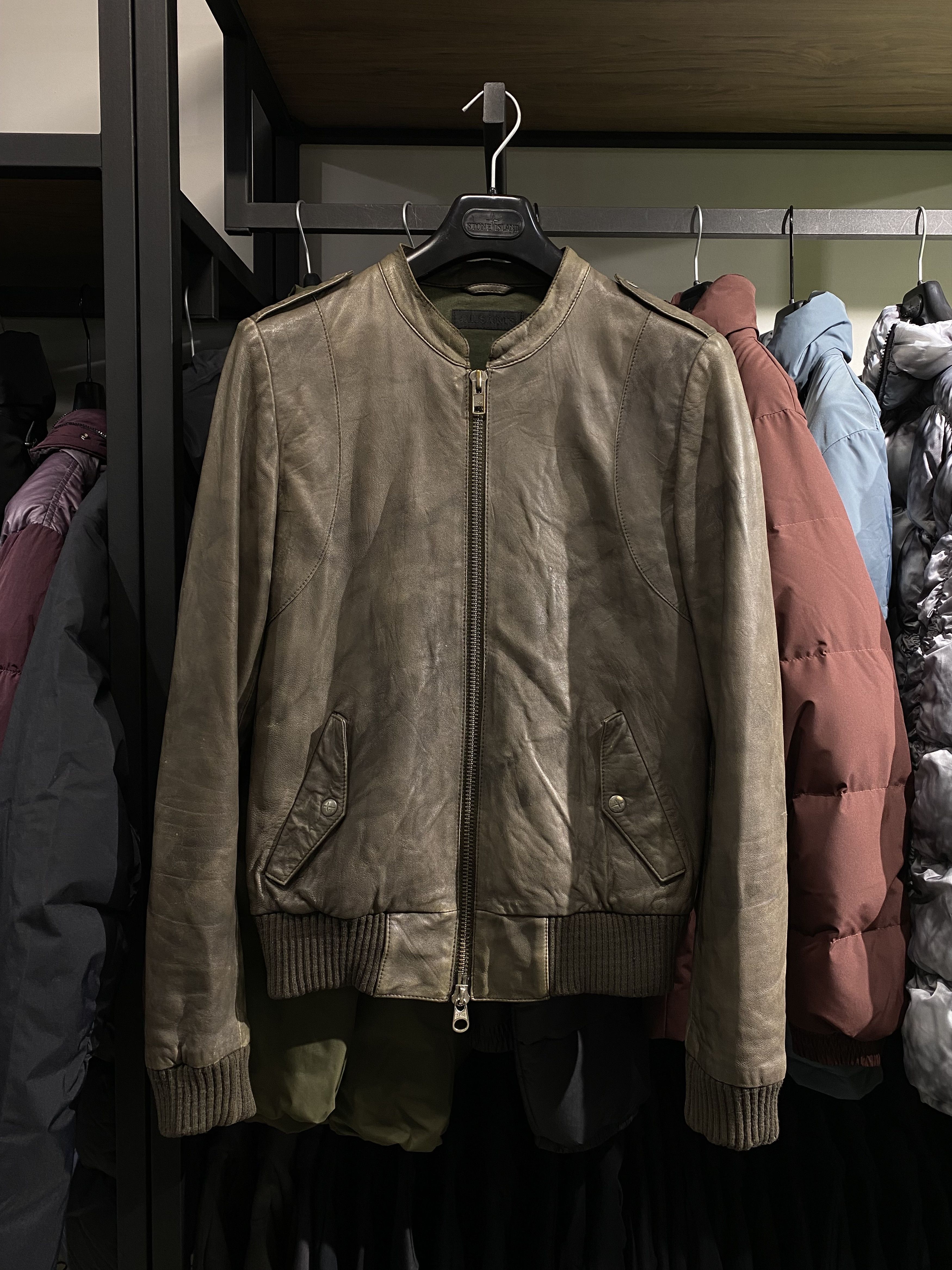 Allsaints Vintage Distressed Allsaints leather bomber jacket size M Size US M / EU 48-50 / 2 - 1 Thumbnail