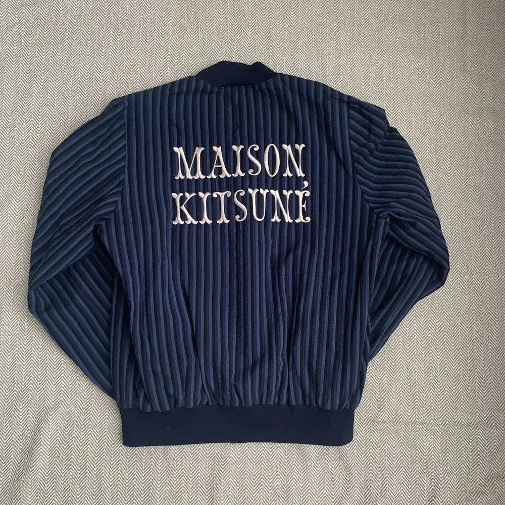 メゾンキツネ STRIPES SEERSUCKER TEDDY サイズM Maison Kitsune Maison Kitsuné Stripes Seersucker Teddy Jacket Navy