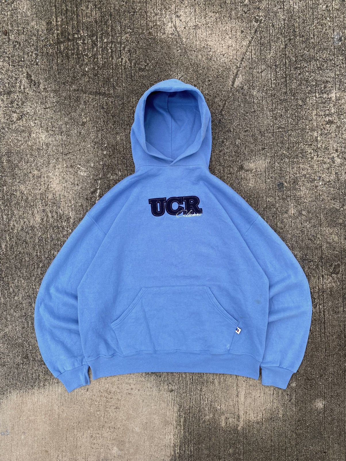 Vintage Vintage Russell Athletic Hoodie Baby Blue Size US L / EU 52-54 / 3 - 1 Thumbnail