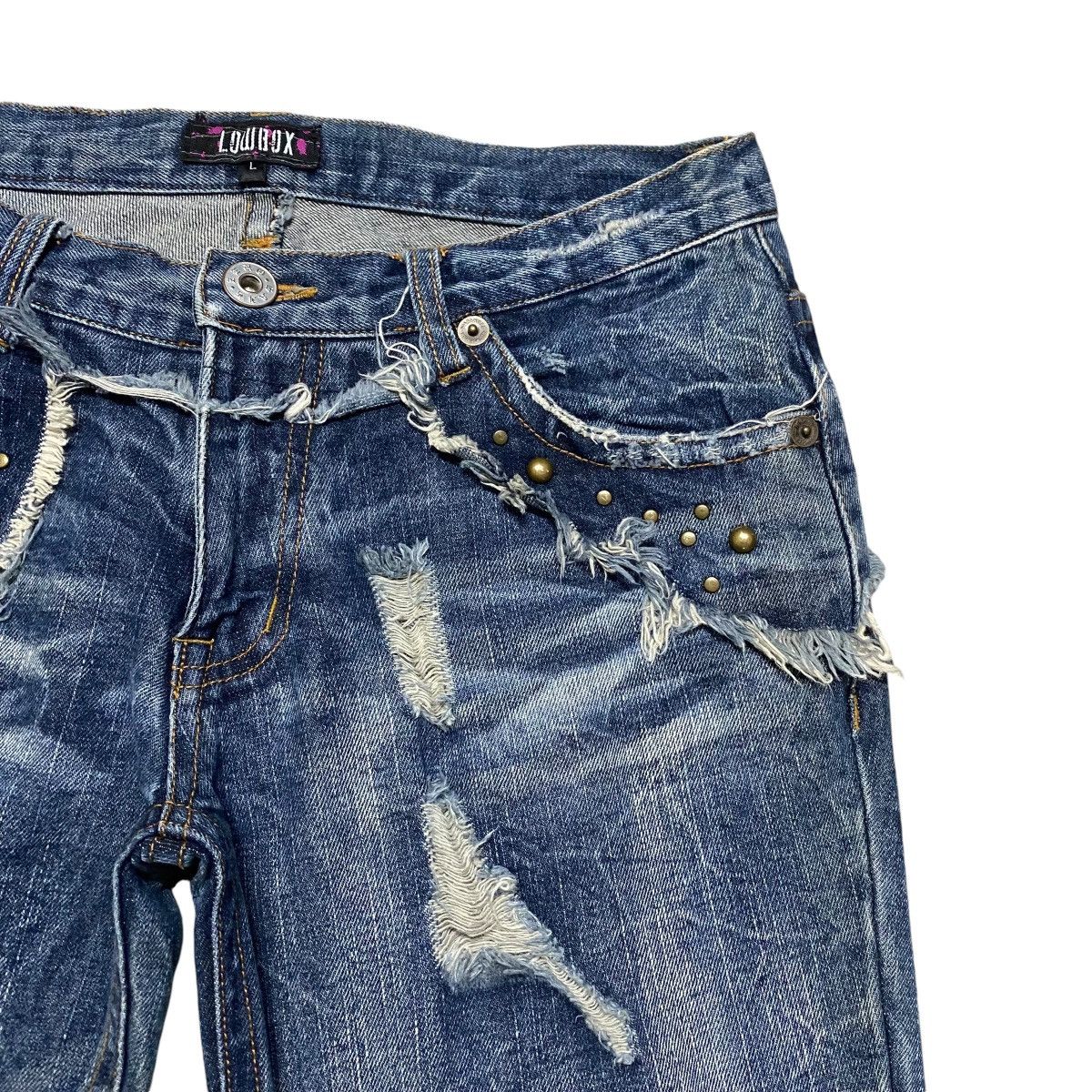 LOWBOX LOWBOX Denim Low Rise Flare Jeans Studded Size US 31 - 6 Thumbnail