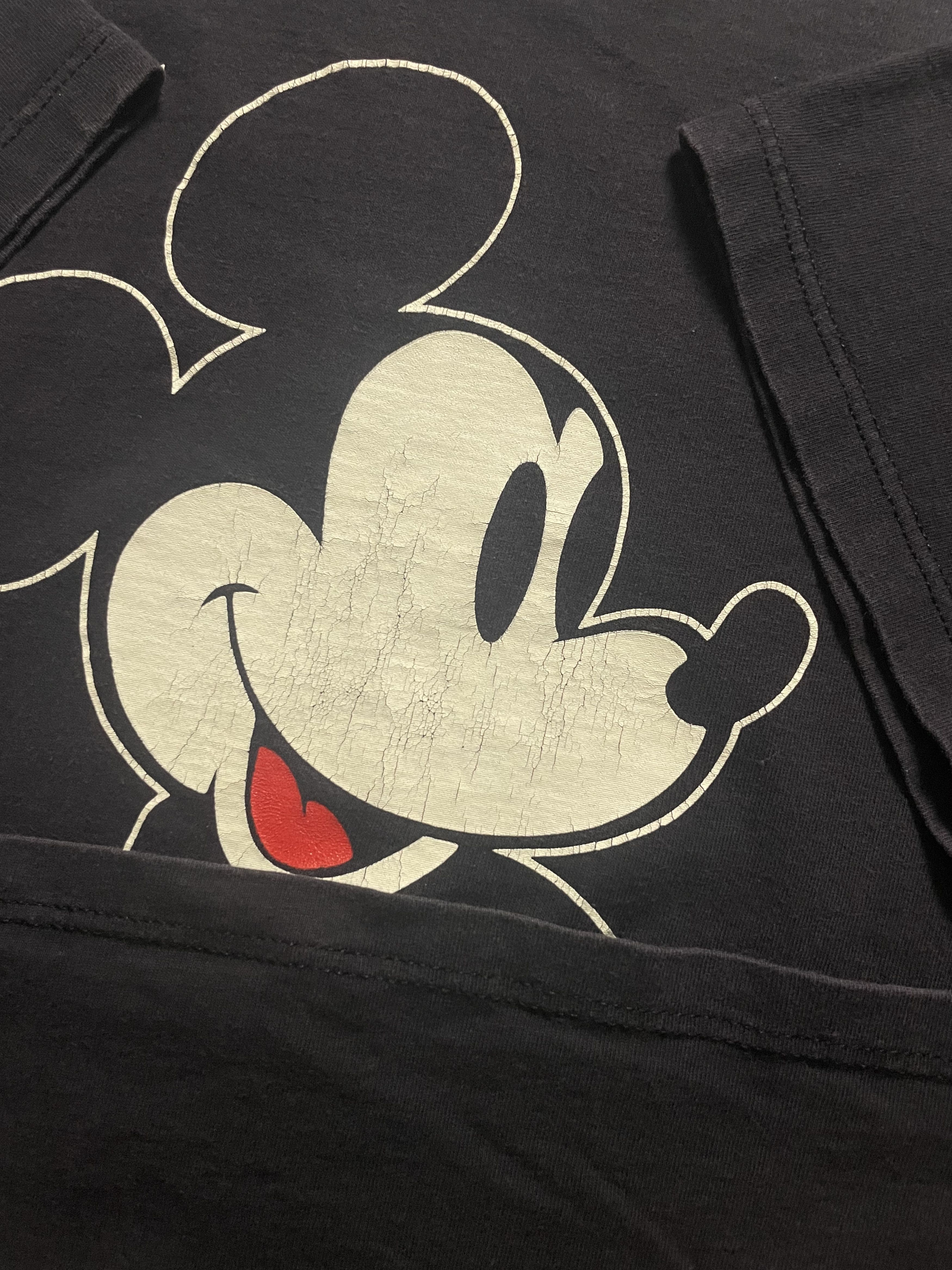 Vintage Vintage Mickey Mouse Disney Big Print Shirt Size US XL / EU 56 / 4 - 6 Thumbnail