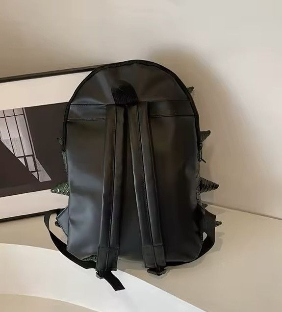 Japanese Brand × Vintage Hedgehog Shape PU Backpacks Size ONE SIZE - 6 Thumbnail
