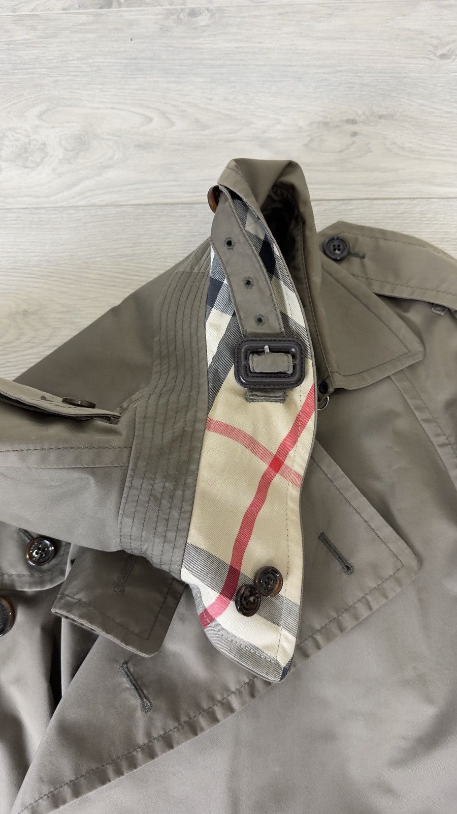 Burberry Burberry Middle length Belted Trench Size US XL / EU 56 / 4 - 11 Thumbnail