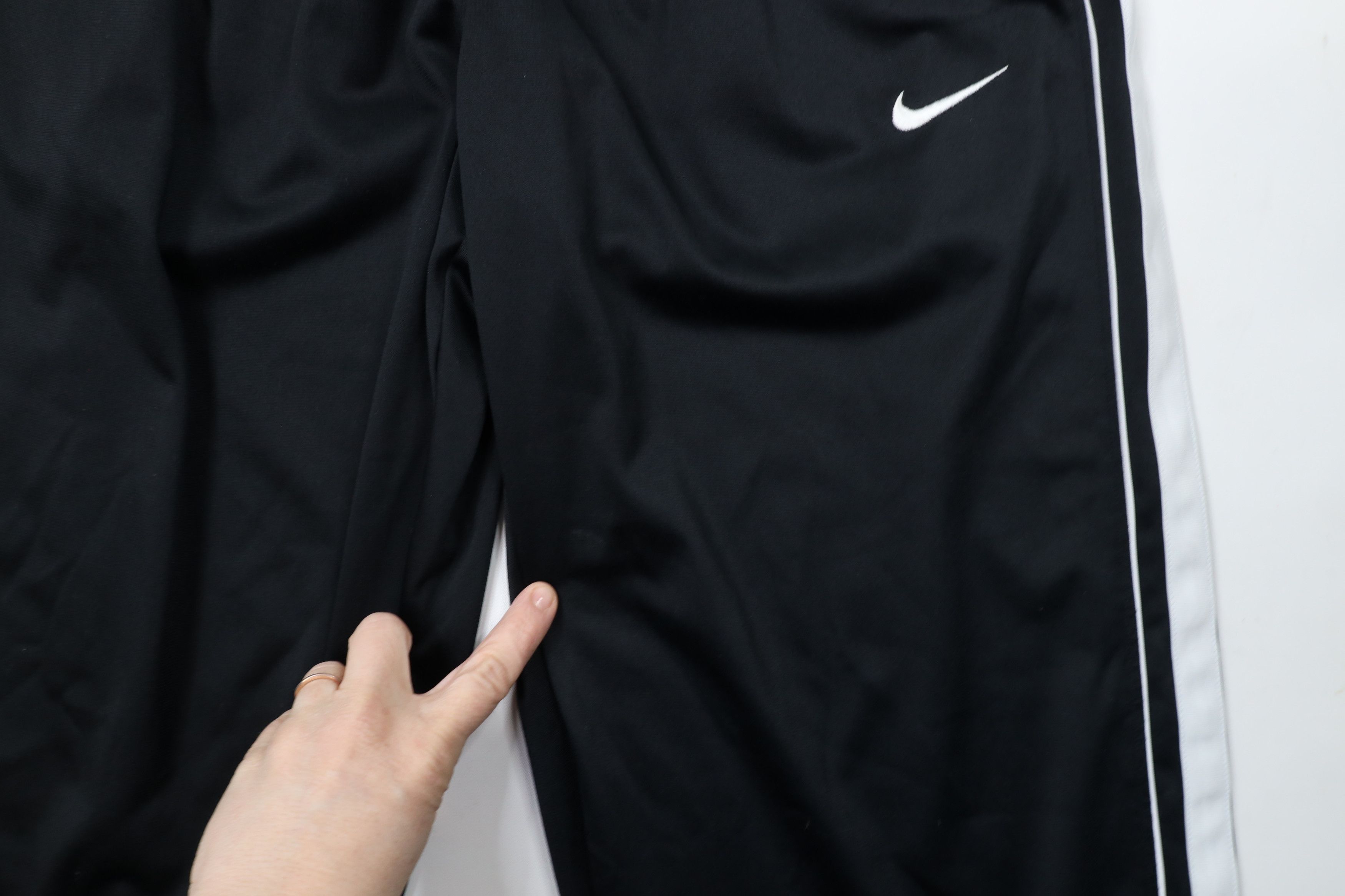 Nike × Vintage Vintage Nike Basketball Scott Mini Swoosh Wide Leg Pants Size US 34 / EU 50 - 5 Thumbnail