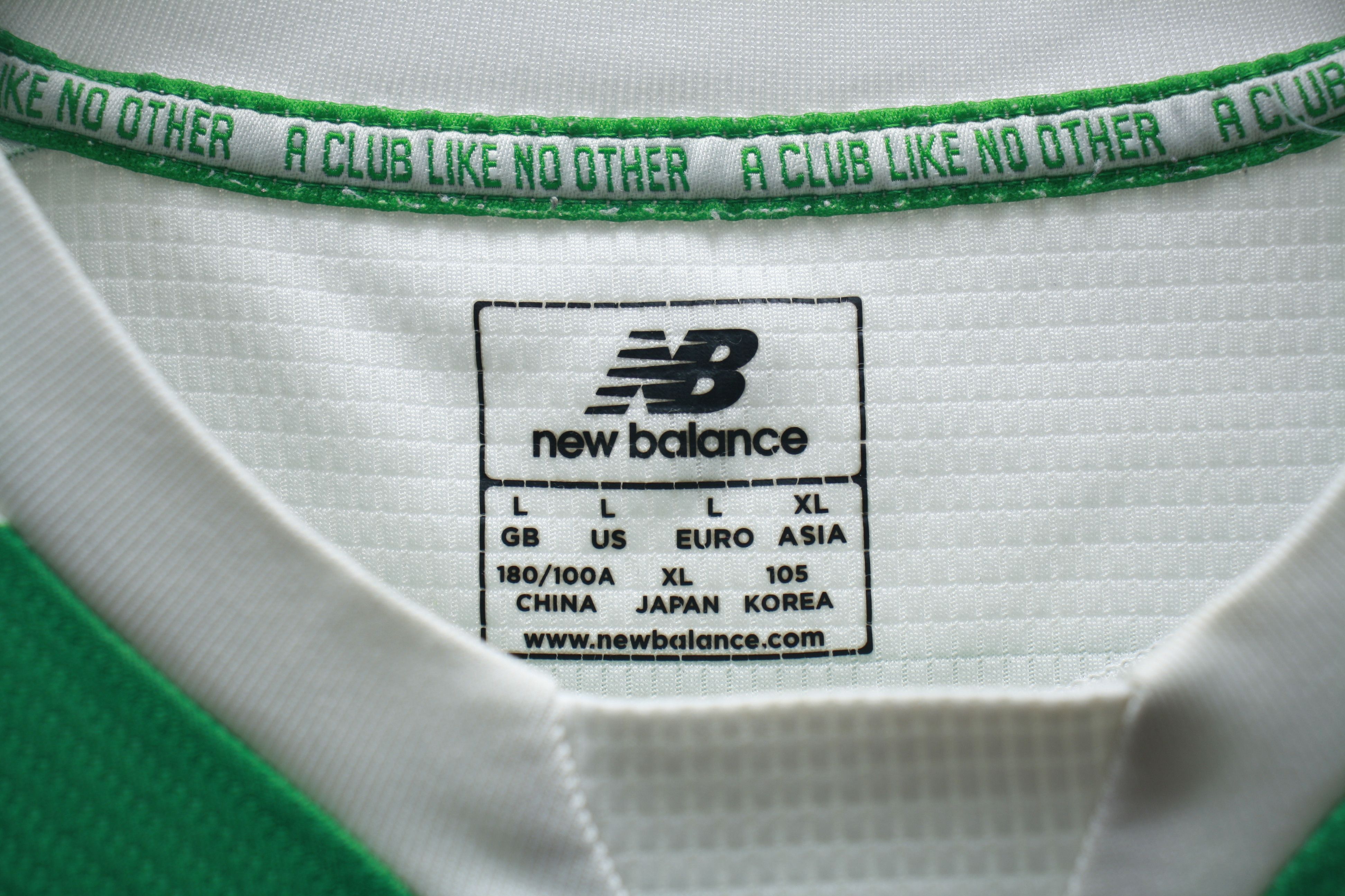 New Balance Football Shirt Celtic Glasgow Hoops New Balance Jersey Size US L / EU 52-54 / 3 - 7 Thumbnail