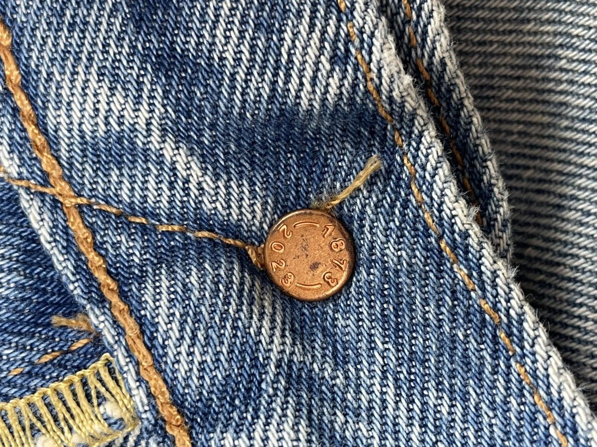 Levi's Levi’s 501 150th W32 L34 Destroyed Jeans Blue Straight Fit Size US 34 / EU 50 - 15 Thumbnail