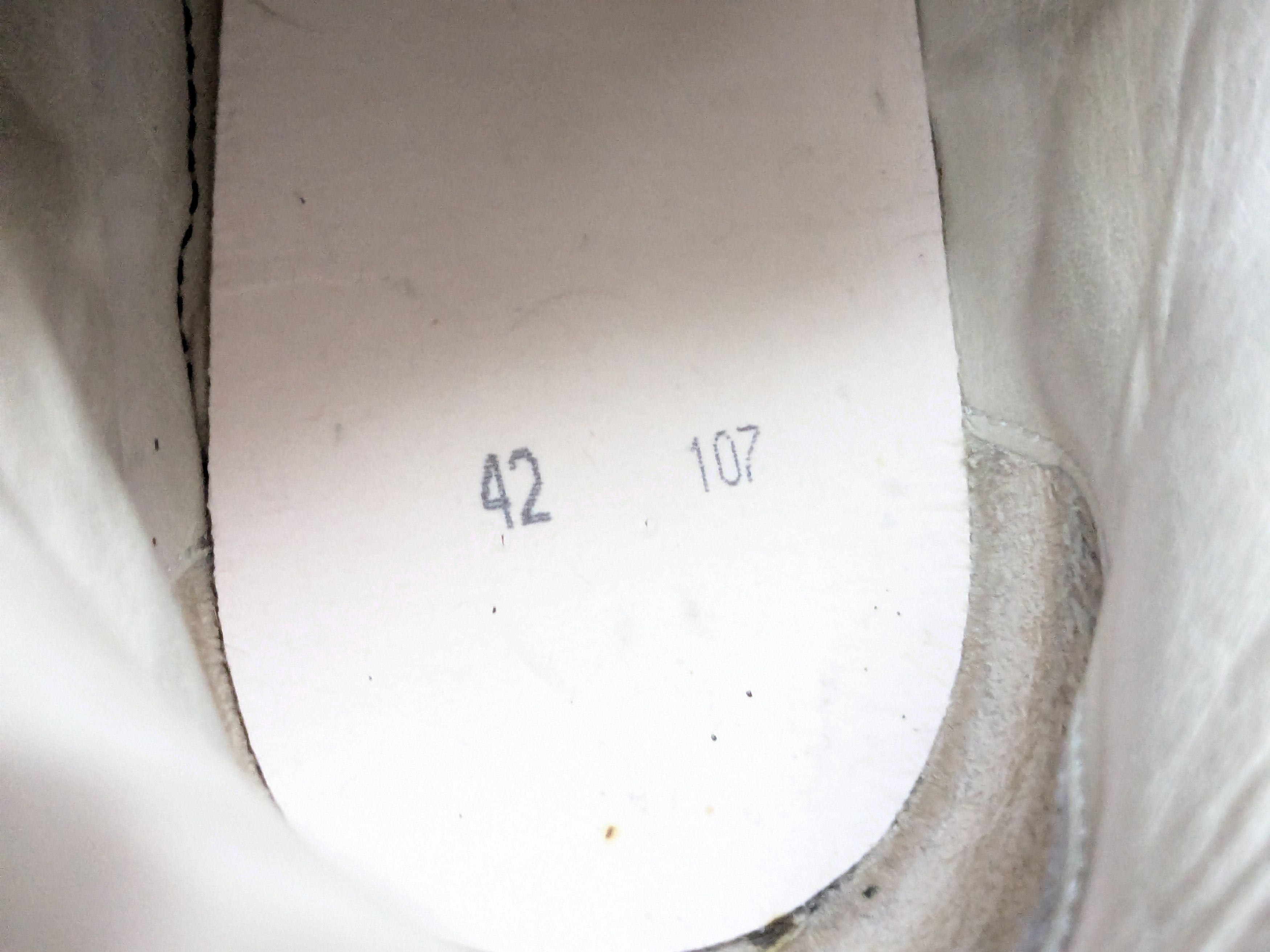 Maison Margiela Maison Margiela Future 9 42 High Tops Leather Gum Size US 9 / EU 42 - 8 Thumbnail