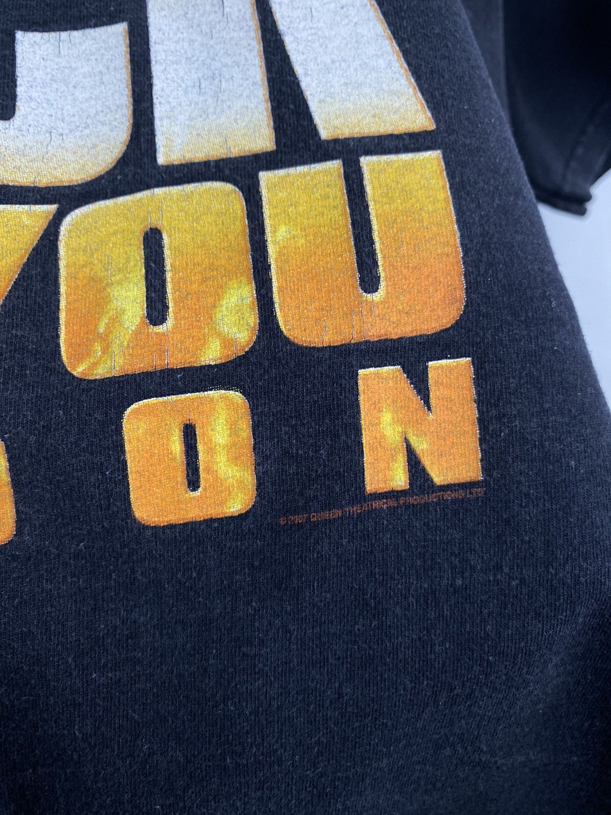 Fruit Of The Loom 🇬🇧 Vintage 2007 Queen We Will Rock You London T-Shirt Rare Size US M / EU 48-50 / 2 - 5 Thumbnail
