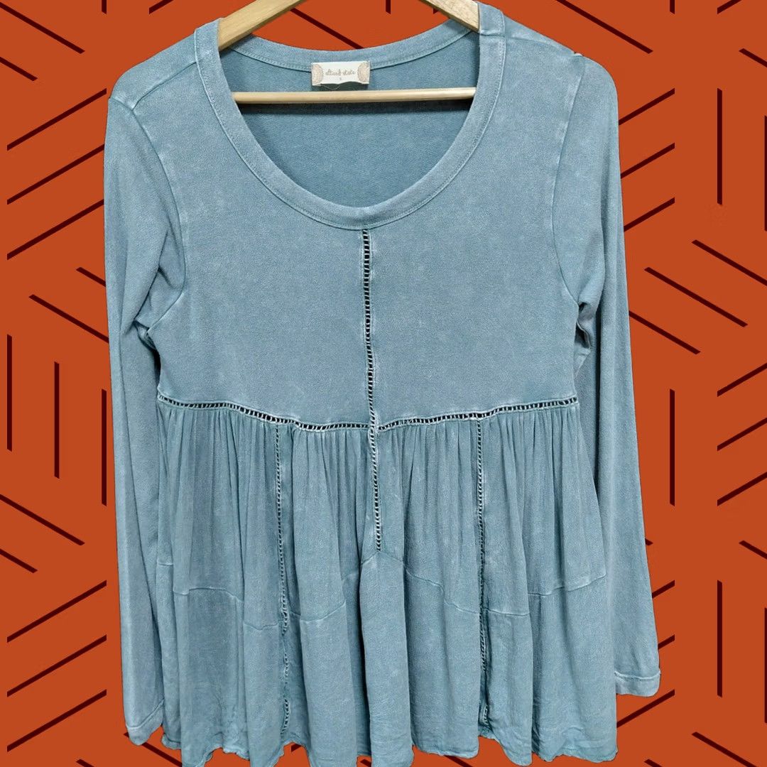 Vintage altard state Top Womens S Blue BAE Rayon Long Sleeve Solid Scoop Neck Women Size Size S / US 4 / IT 40 - 1 Thumbnail