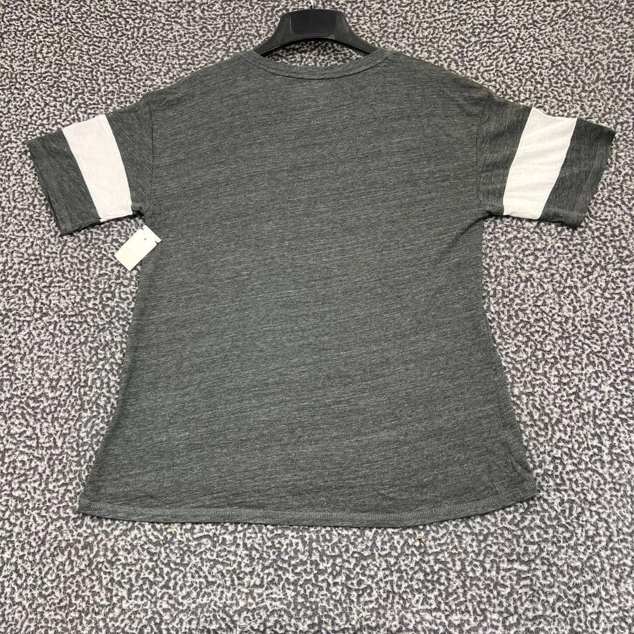Other Boston Bruins Shirt Women Fanatics Short Sleeve V-Neck New M Size M / US 6-8 / IT 42-44 - 2 Thumbnail
