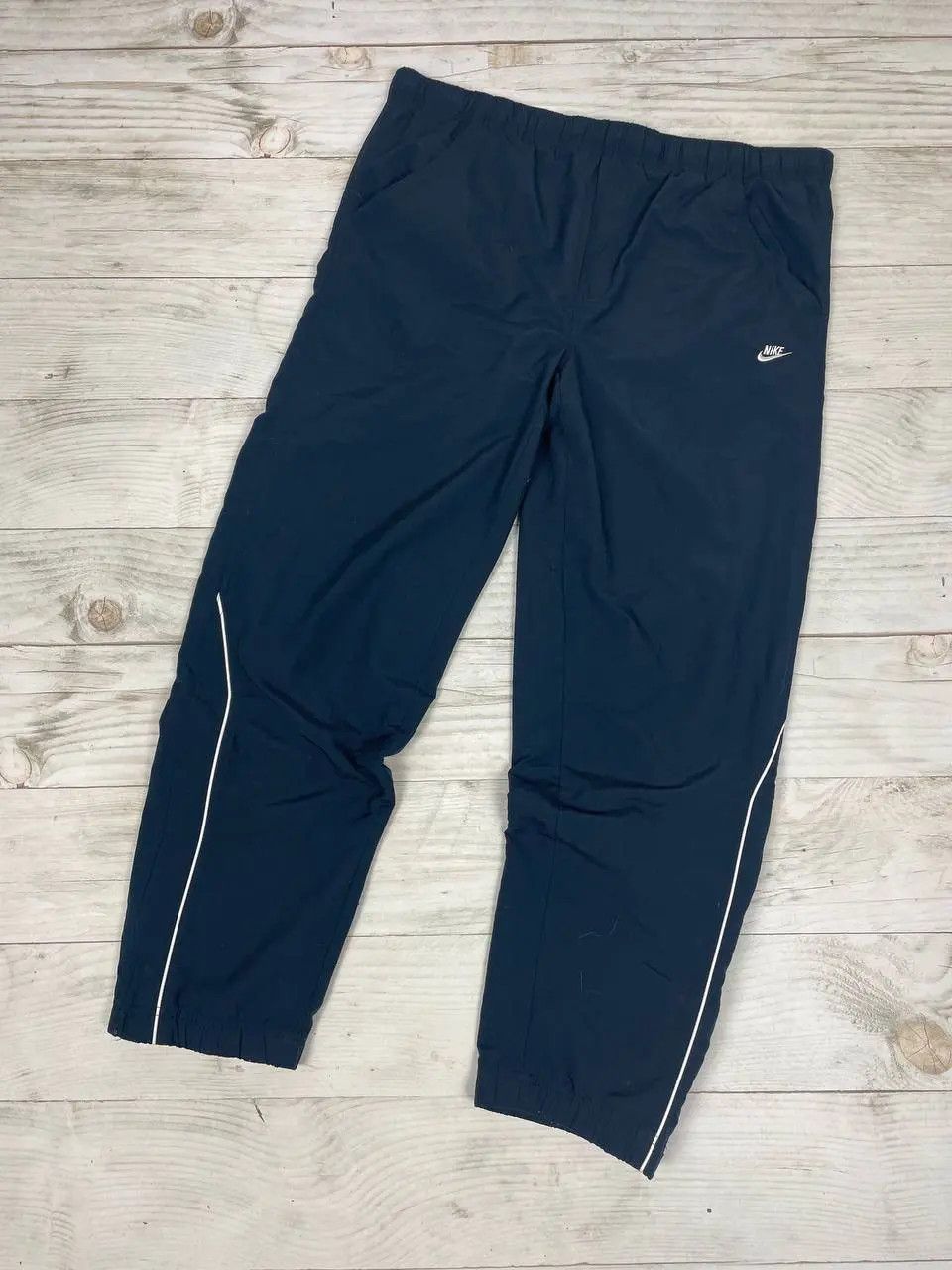 Nike Vintage Nike Track Pants 00s Nylon Baggy Striped Swoosh Y2K Size US 34 / EU 50 - 2 Thumbnail