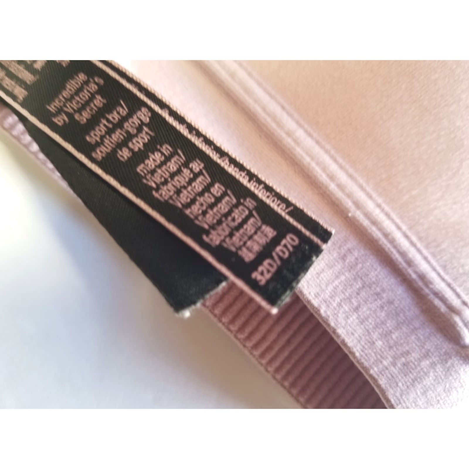 Victoria's Secret Victoria's Secret Pink Bra 32D Lightly Lined Wireless T-Shirt Multicolor Women Womens 32D D Cup Wear Everywhere Size ONE SIZE - 6 Thumbnail