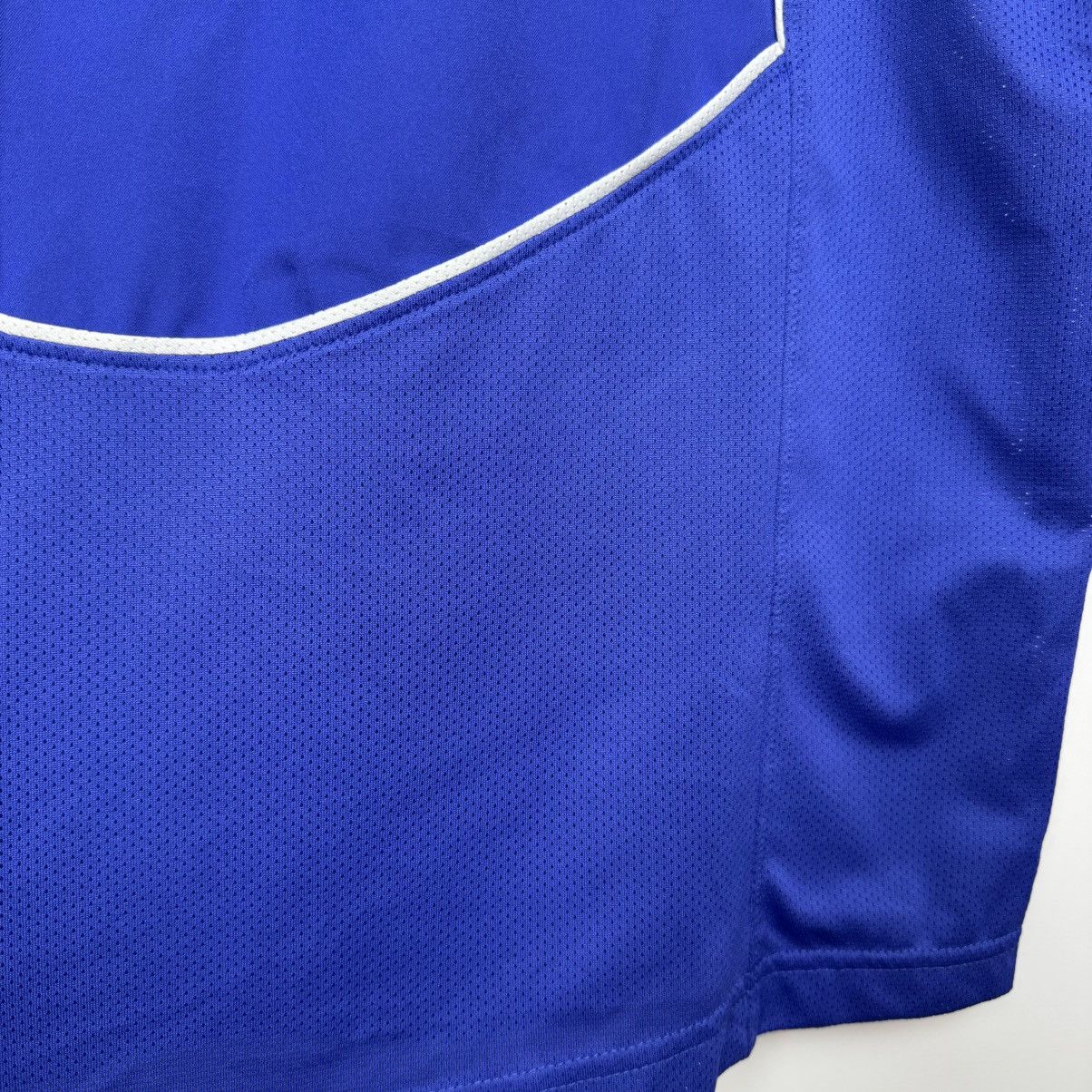 Nike BRAZIL 2004 2005 AWAY FOOTBALL SHIRT SOCCER JERSEY NIKE Size US L / EU 52-54 / 3 - 18 Thumbnail