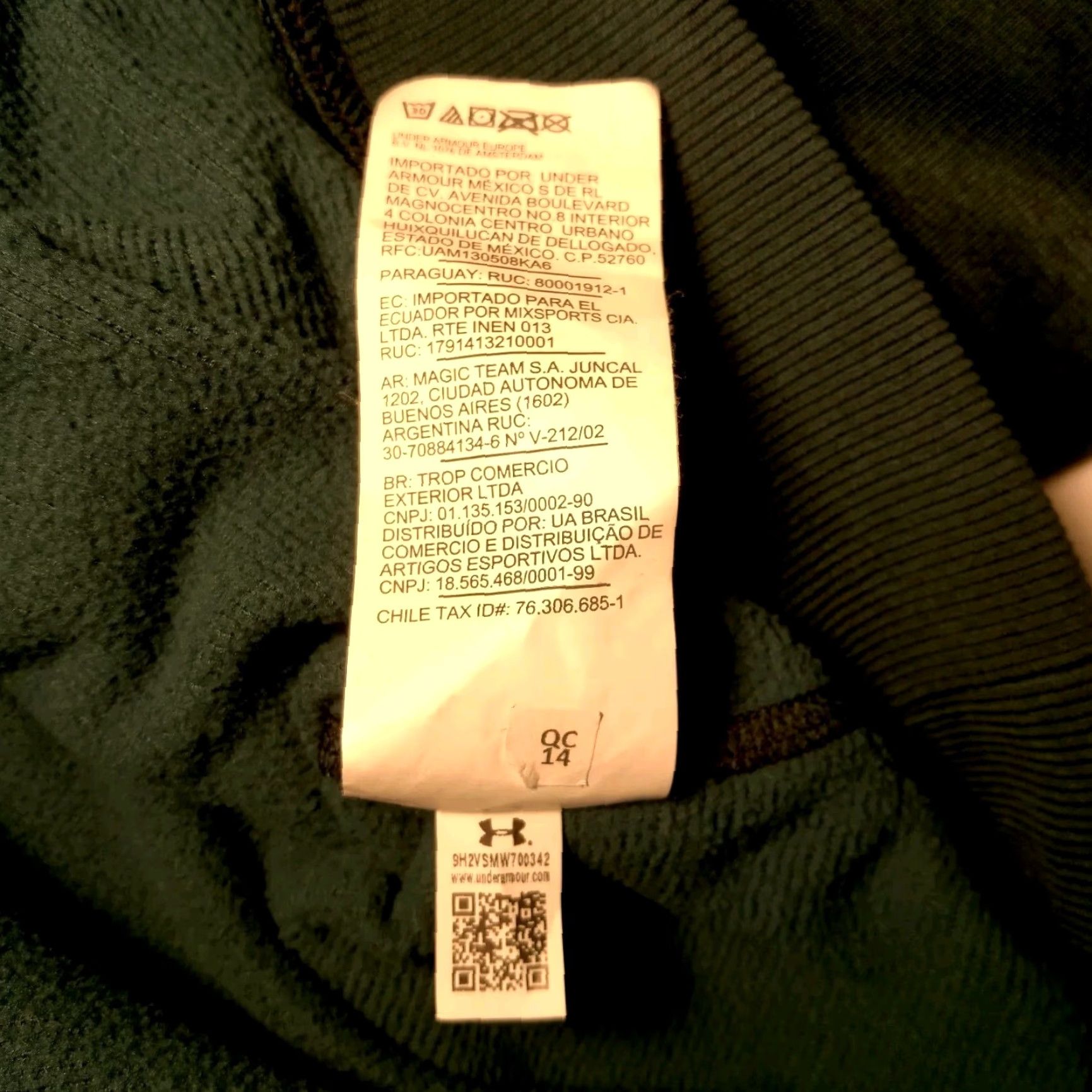 Under Armour Under Armour ColdGear Shirt Men Large Loose Long Sleeve Pullover 1/4 Zip Knit Blue Mock Neck Casual Sleeve Activewear Indoor Outdoor - Mens Size US L / EU 52-54 / 3 - 7 Thumbnail