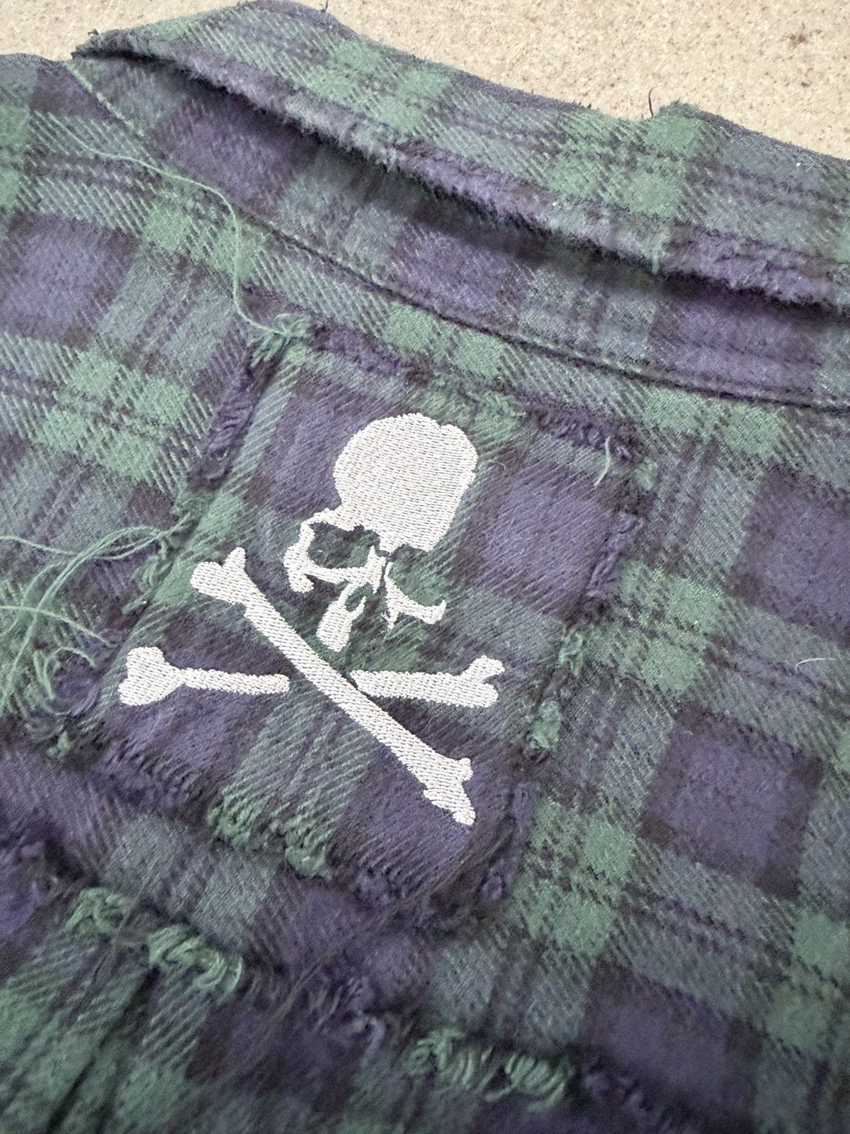 Mastermind World reversible distressed flannel Size US L / EU 52-54 / 3 - 14 Thumbnail