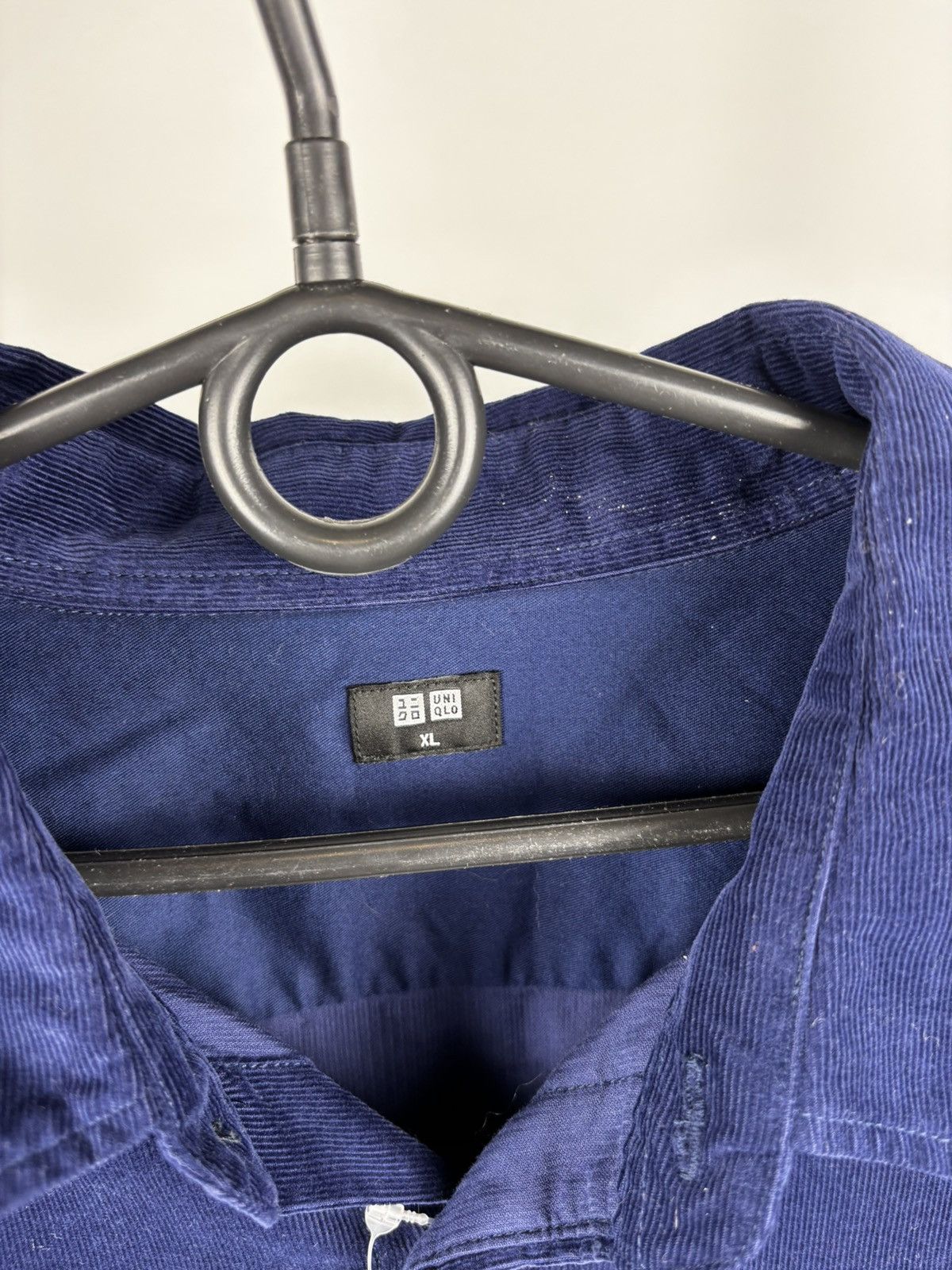 Uniqlo Uniqlo velvet shirt size XL Size US XL / EU 56 / 4 - 3 Thumbnail