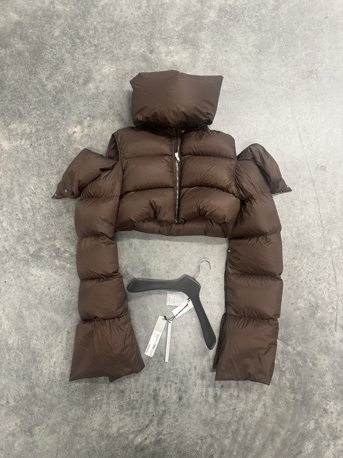 Rick Owens Rick owens LUXOR FW 23 brown runway puffer Size XL / US 12-14 / IT 48-50 - 1 Thumbnail