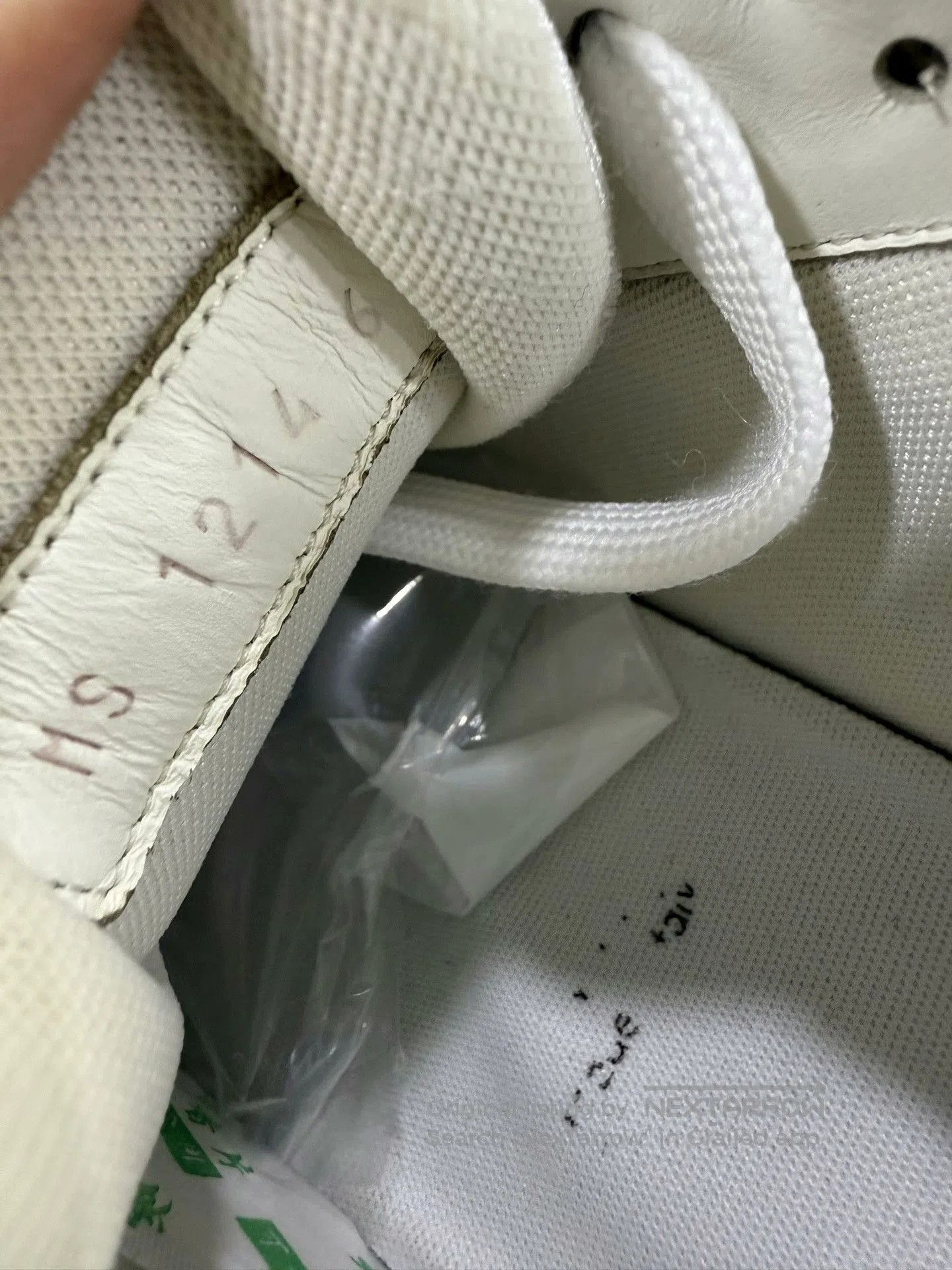 Louis Vuitton Louis Vuitton LV Trainer Men's Shoe Size 40. Size US 7 / EU 40 - 5 Thumbnail