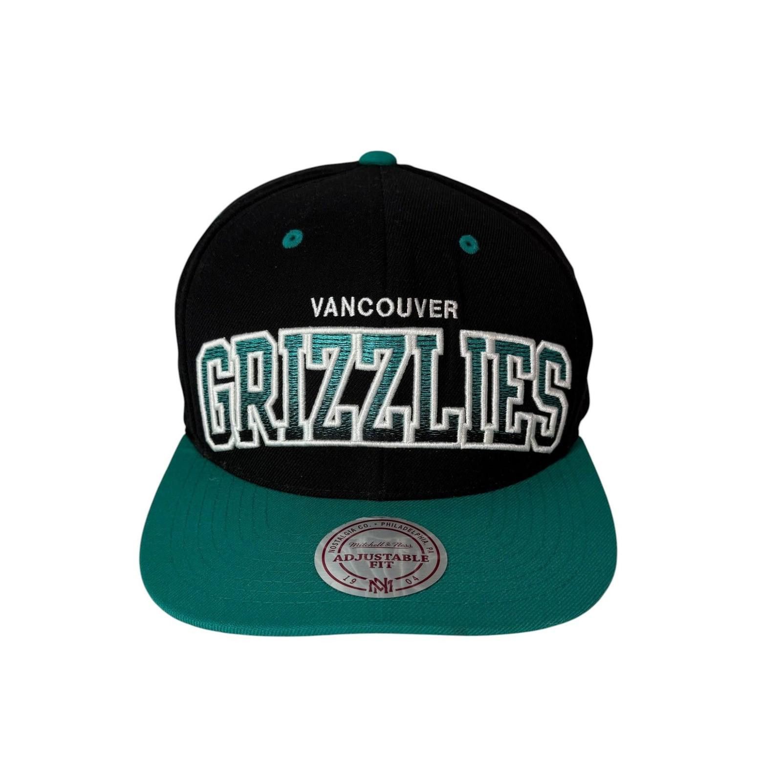 Mitchell & Ness Vancouver Grizzlies Snapback Hat Mitchell & Ness Size ONE SIZE - 1 Thumbnail