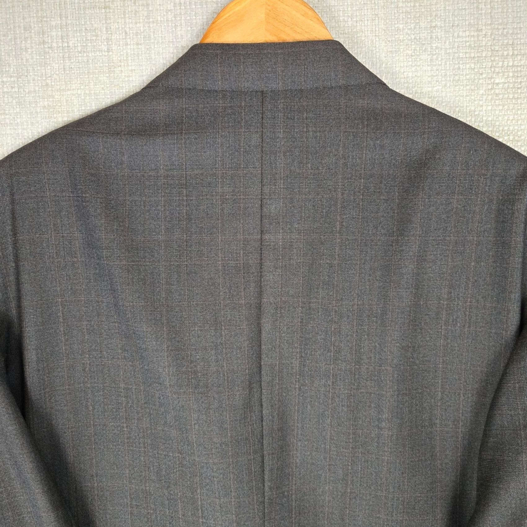 Corneliani Corneliani Mens Jacket Gray Brown Plaid Extrafine Virgin Wool 3 Button Notch Lapel Double Vented Long Coat/ Suit Jacket 44 Italy Mens Size 44R - 5 Thumbnail