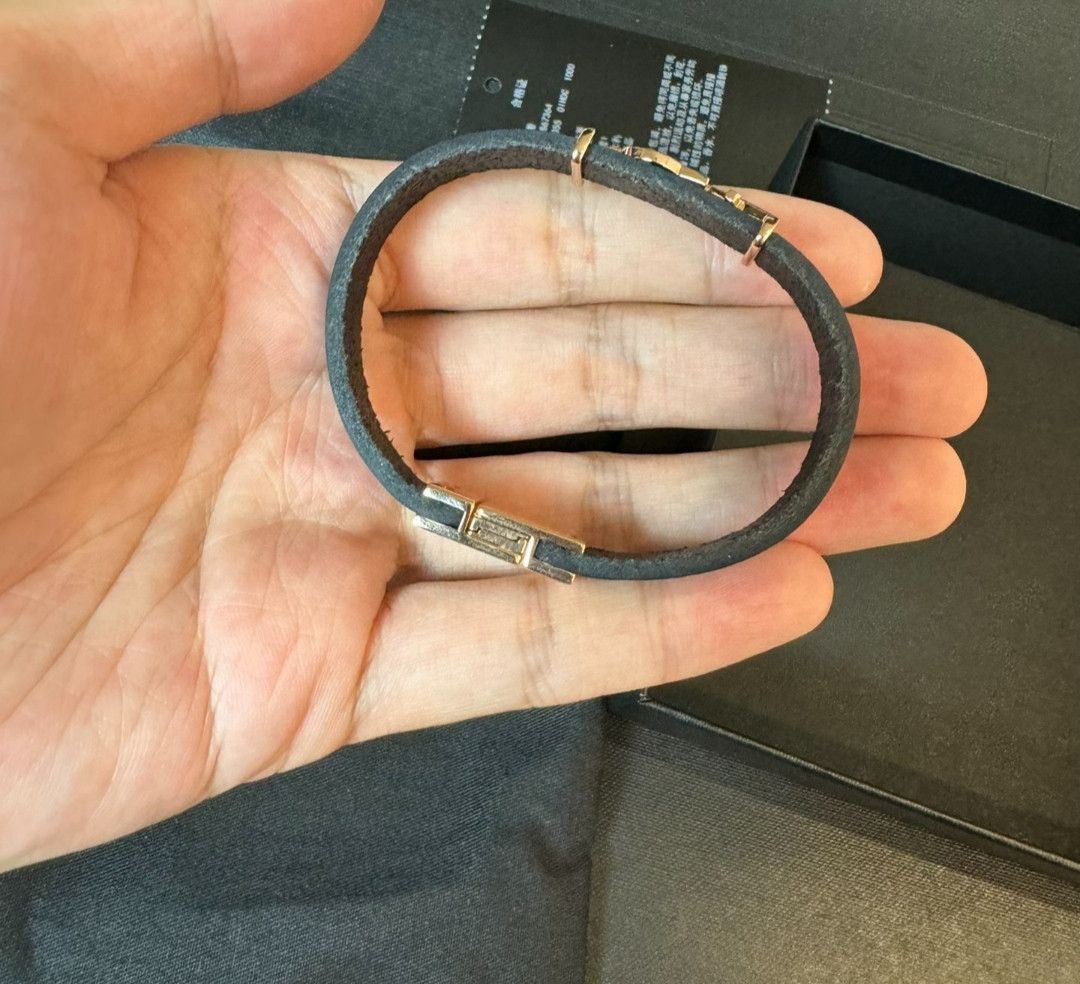 Saint Laurent Paris saint laurent Rose Gold Logo Bangle Bracelet-2505 Size ONE SIZE - 6 Thumbnail