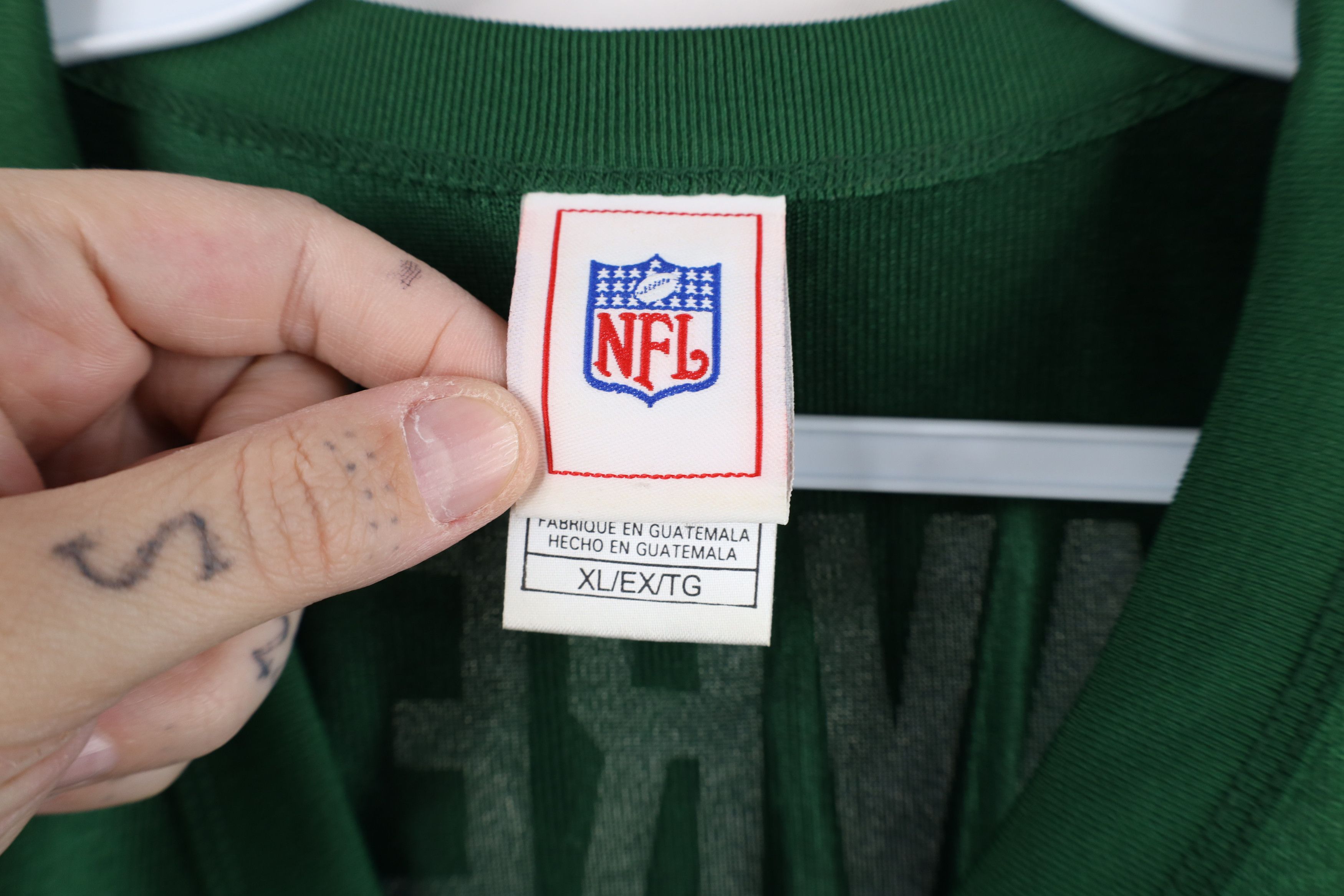 Vintage Vintage 90s Green Bay Packers Football Jersey Green #4 Size US XL / EU 56 / 4 - 10 Thumbnail