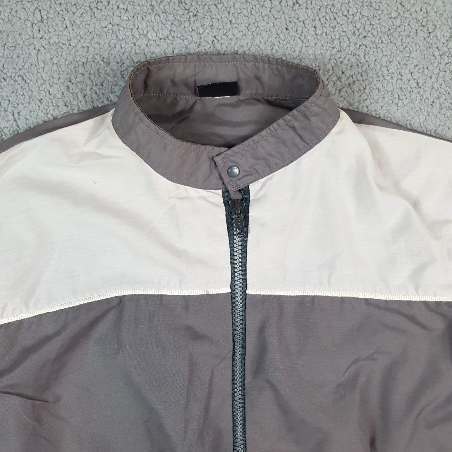 Vintage Vintage Yes Pinnacle Brand Windbreaker Jacket 80s Cafe Racer Retro Zip Up Track Striped Large Size L Green? Gray? Size US L / EU 52-54 / 3 - 2 Thumbnail
