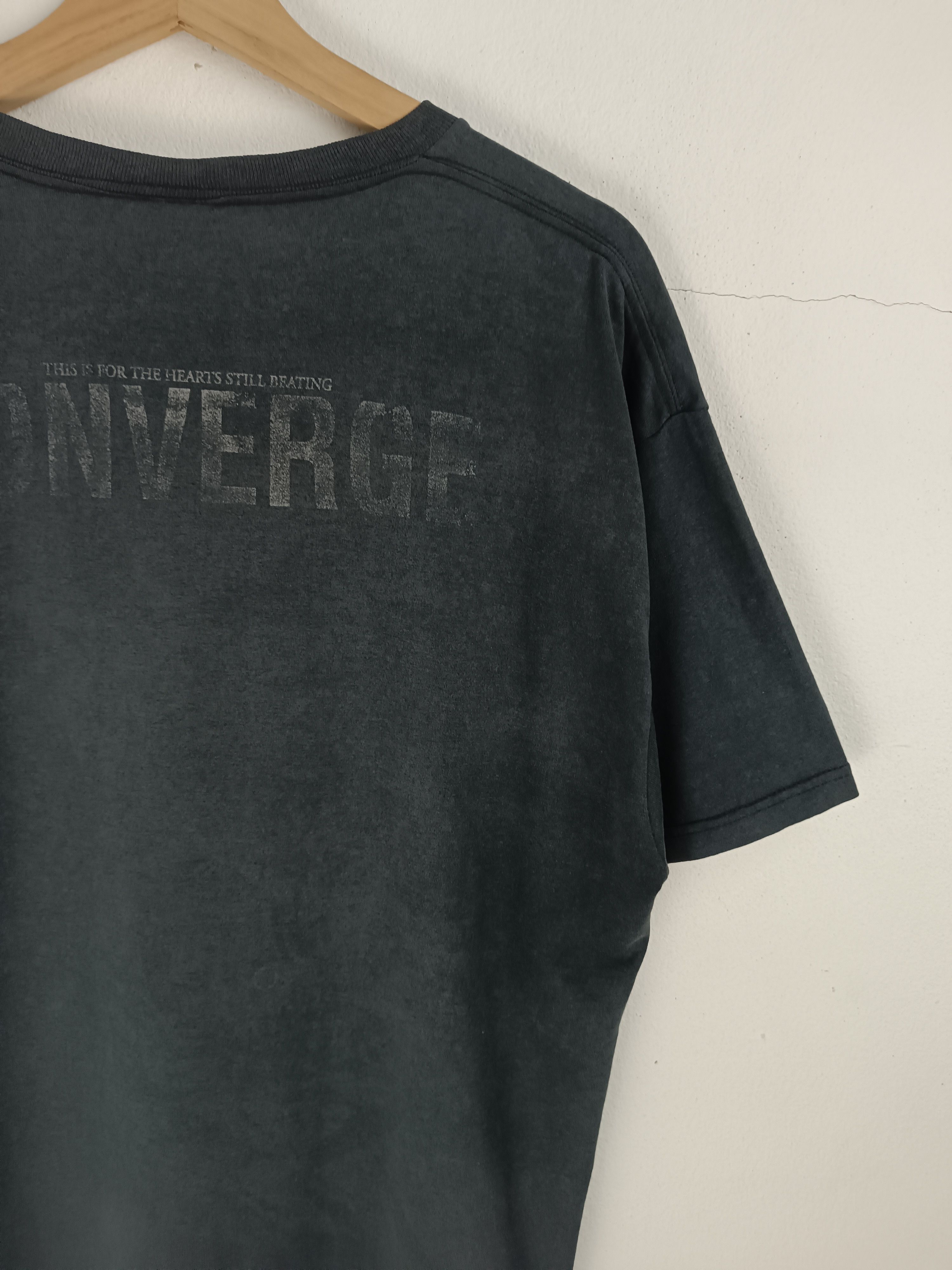 Band Tees VINTAGE 2005 CONVERGE FADED VERY RARE TEE BOTCH CAVE IN Size US L / EU 52-54 / 3 - 15 Thumbnail