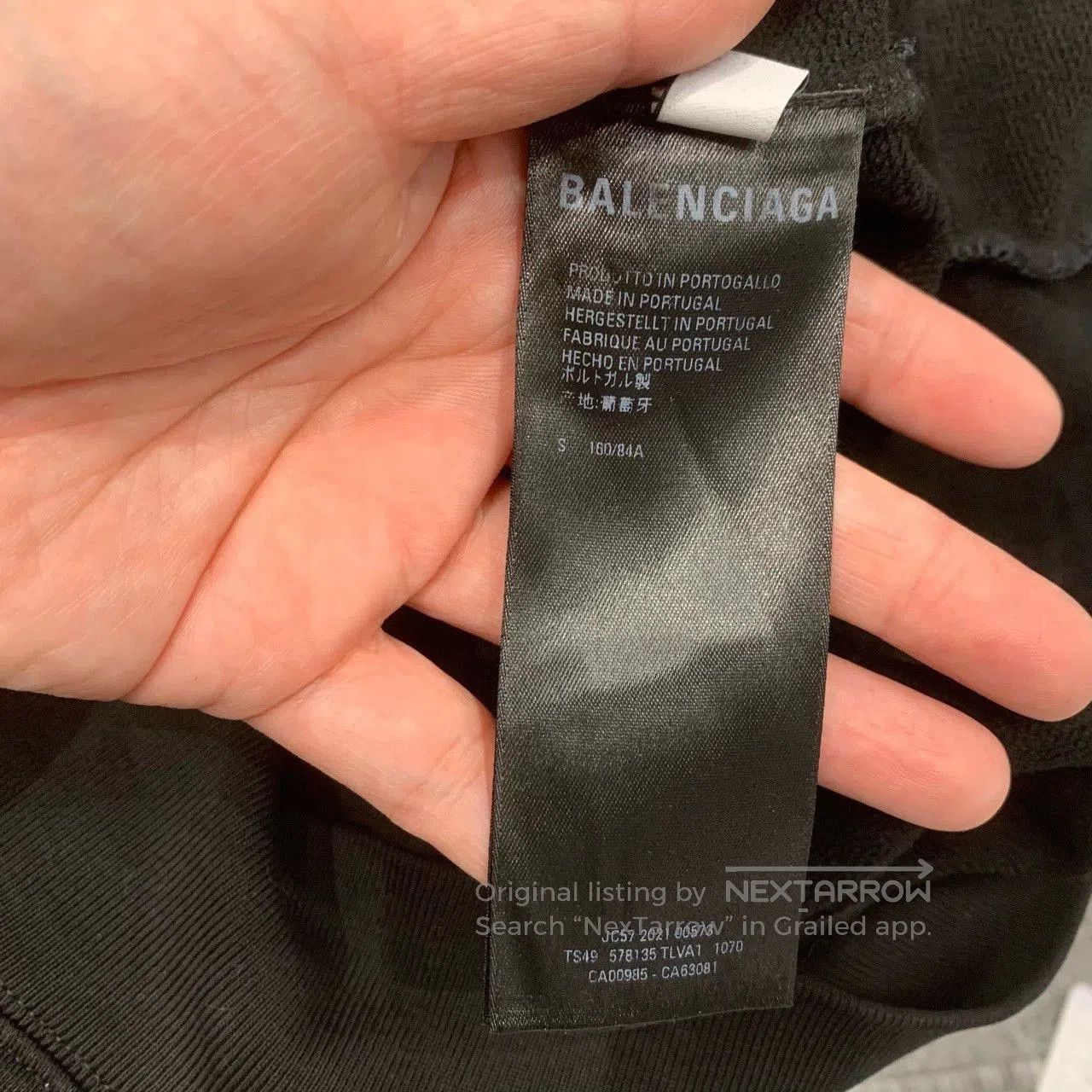 Balenciaga balenciaga black logo hoodie size small. Size US S / EU 44-46 / 1 - 7 Thumbnail