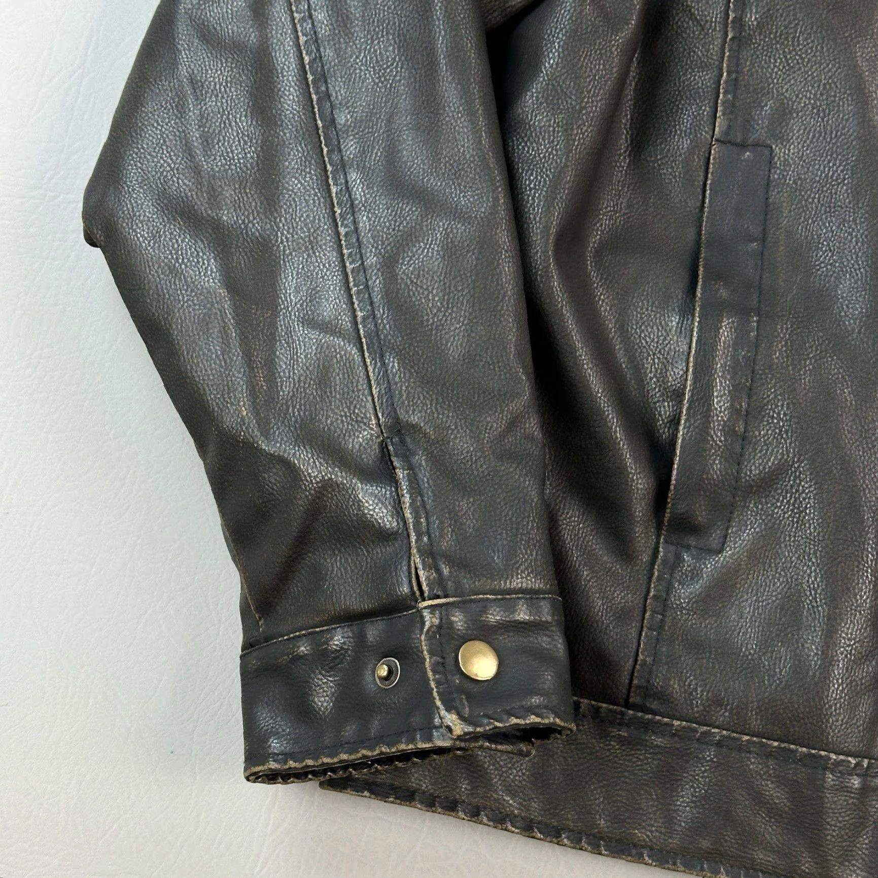 Vintage VINTAGE Arizona Jean Co Jacket Mens Large Brown Faux Leather Full Zip Moto Y2K Mens Regular Jacket Size US 33 - 3 Thumbnail