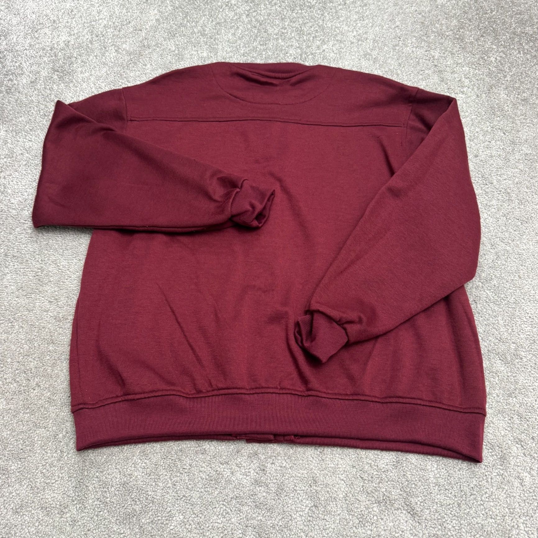 Tudor VINTAGE Tudor Court Sweatshirt - Red 90s Retro Cardigan Womens Large L - Casual All Seasons Pockets Easy Care Knit Sweatshirt Size L / US 10 / IT 46 - 2 Thumbnail