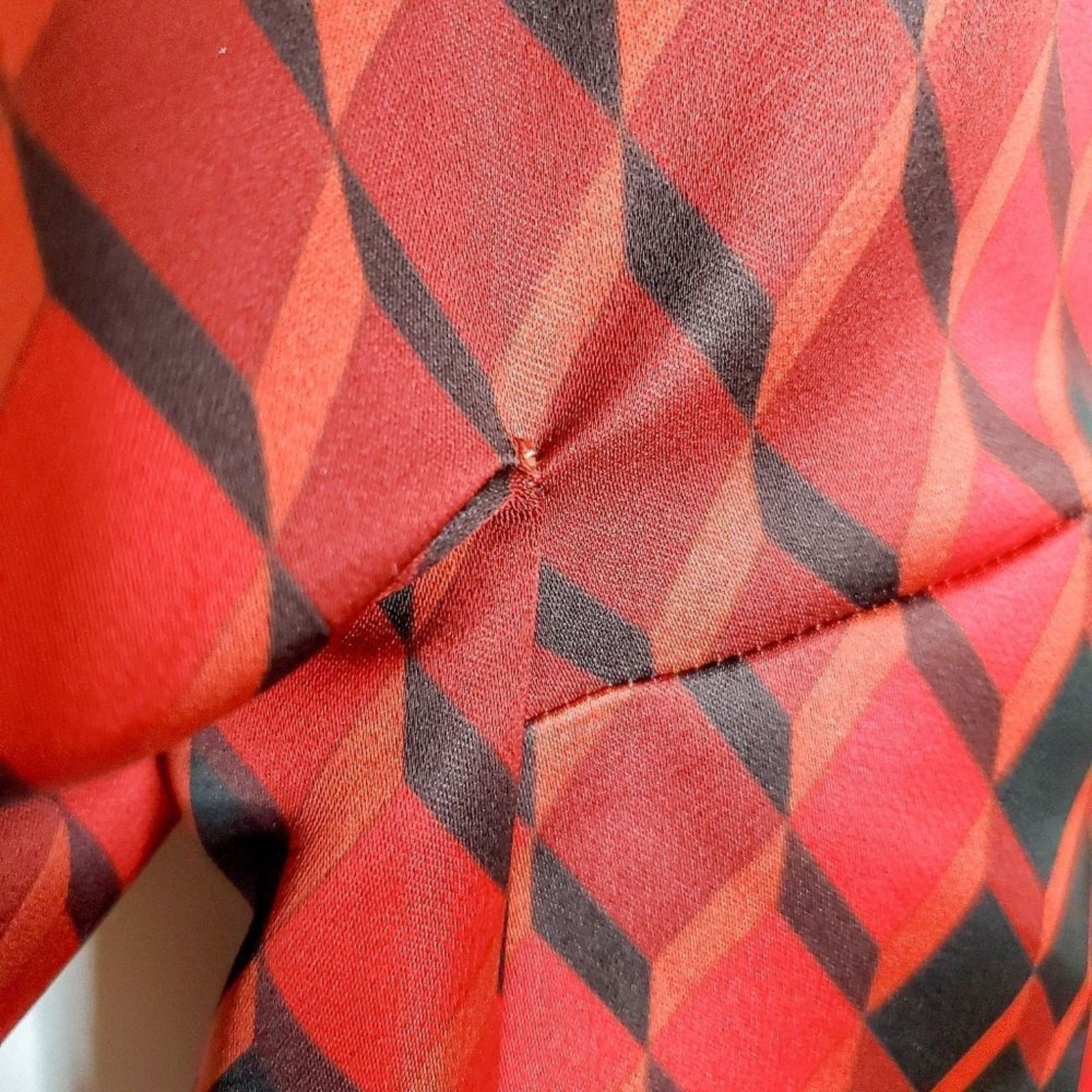 Longchamp Longchamp Red Black Diamond Print Sheath Shift Mini Dress M Size M / US 6-8 / IT 42-44 - 4 Thumbnail