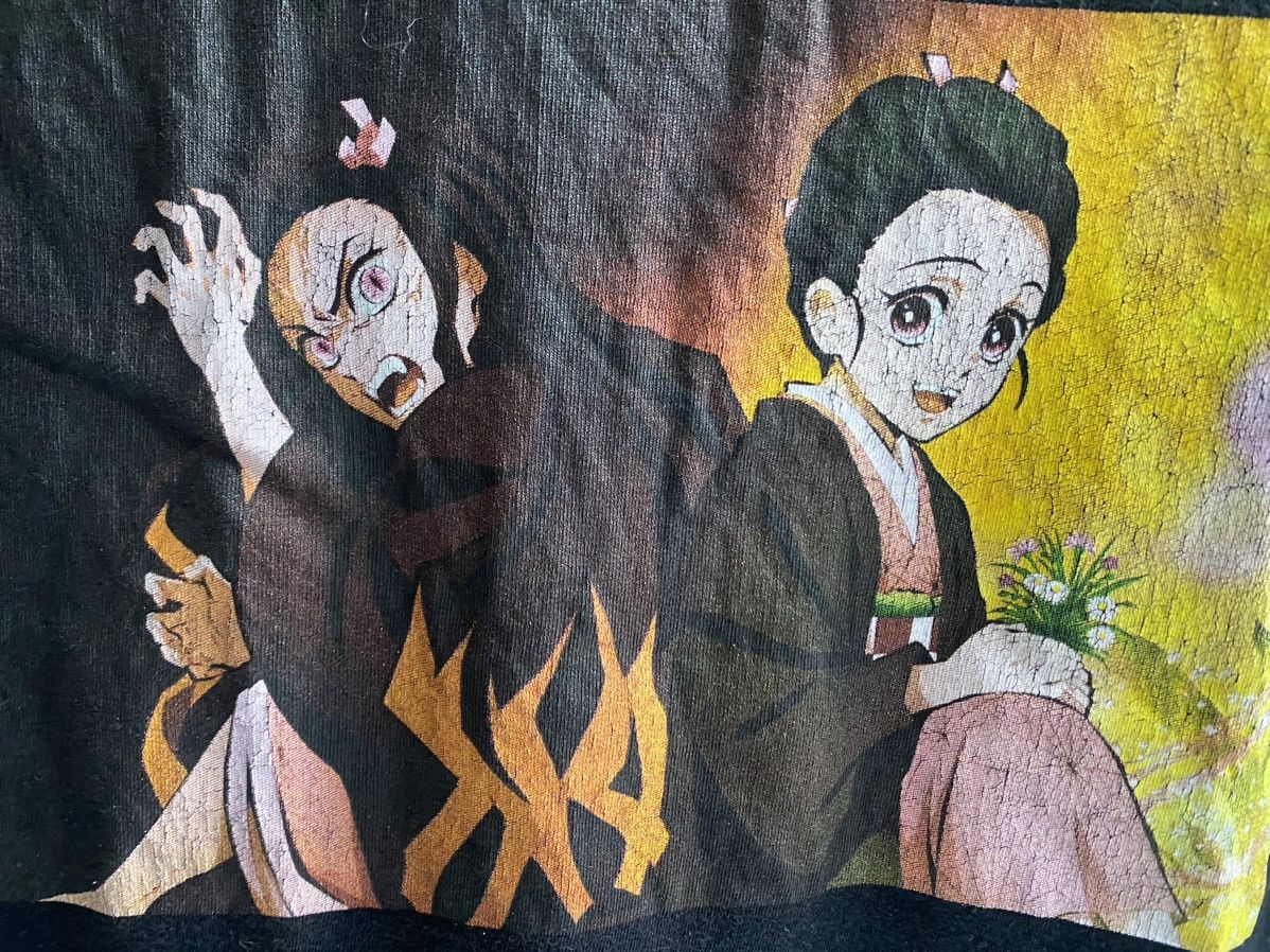Anime DEMON SLAYER TSHIRT Size US M / EU 48-50 / 2 - 4 Thumbnail