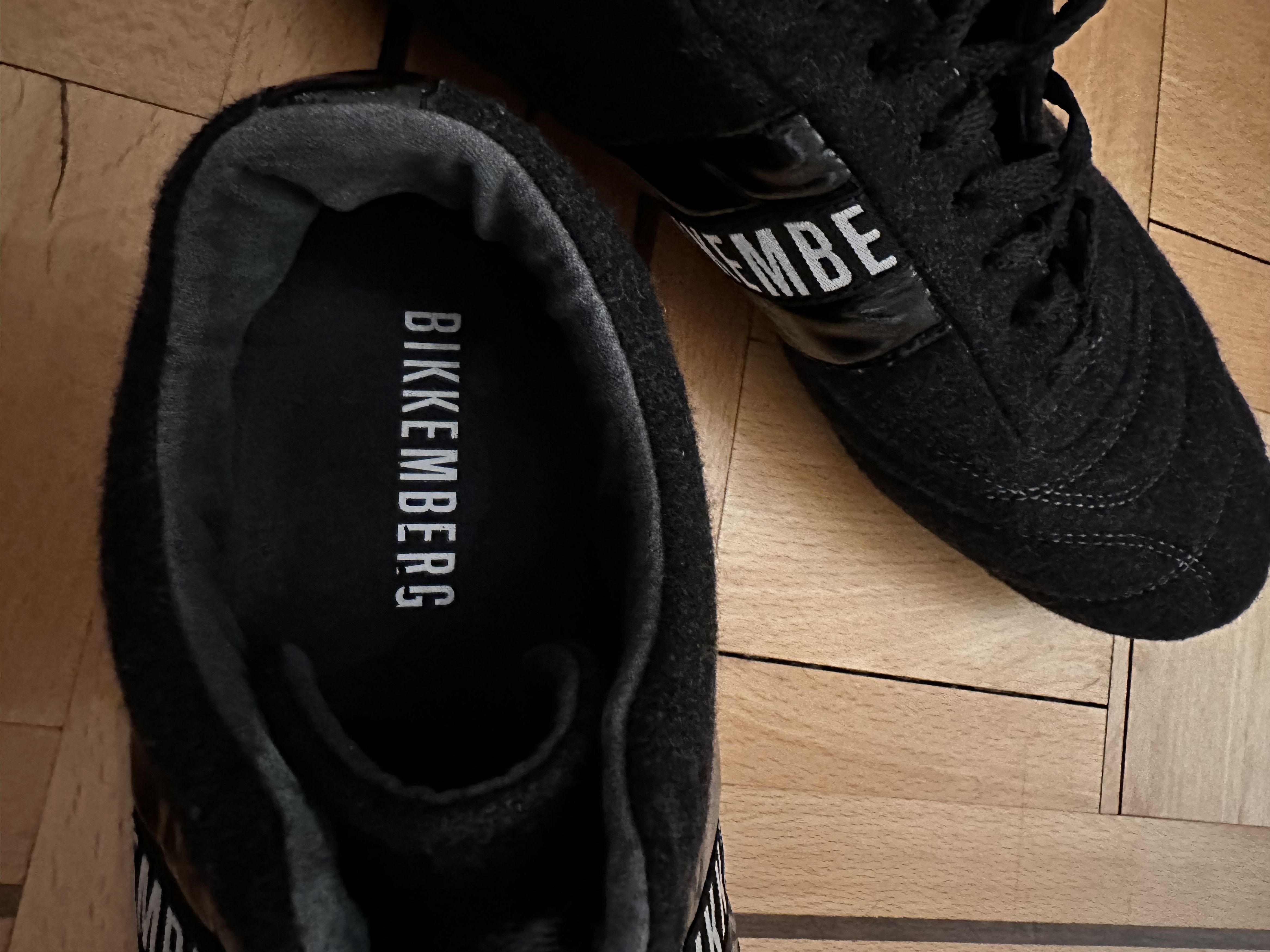 Dirk Bikkembergs Dirk Bikkembergs Soccer Bolt Low Sneakers Size US 8.5 / EU 41-42 - 4 Thumbnail