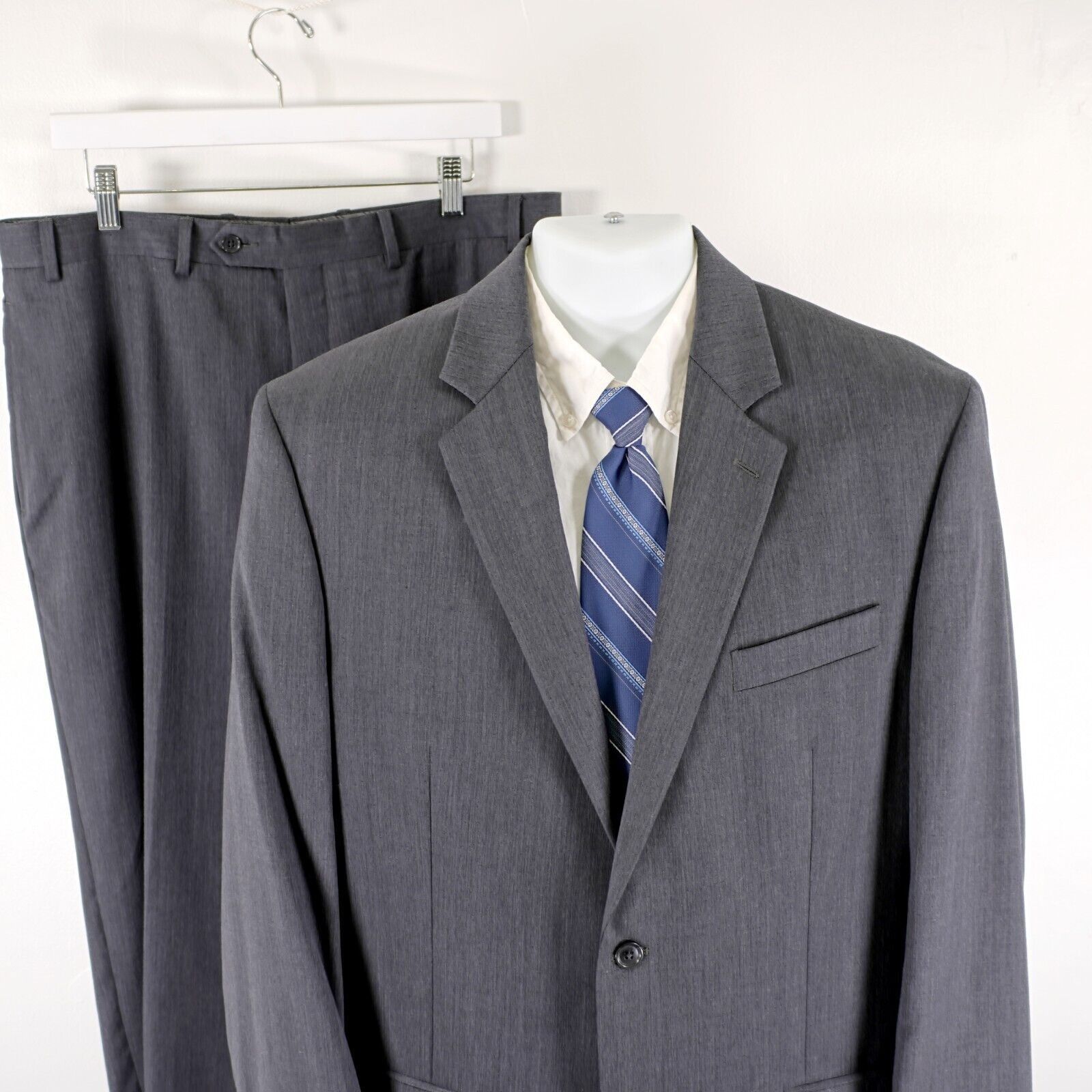 Calvin Klein Calvin Klein Wool Gray 2 Button 2 Piece Suit 42L 36/32 High Size 42L - 1 Thumbnail