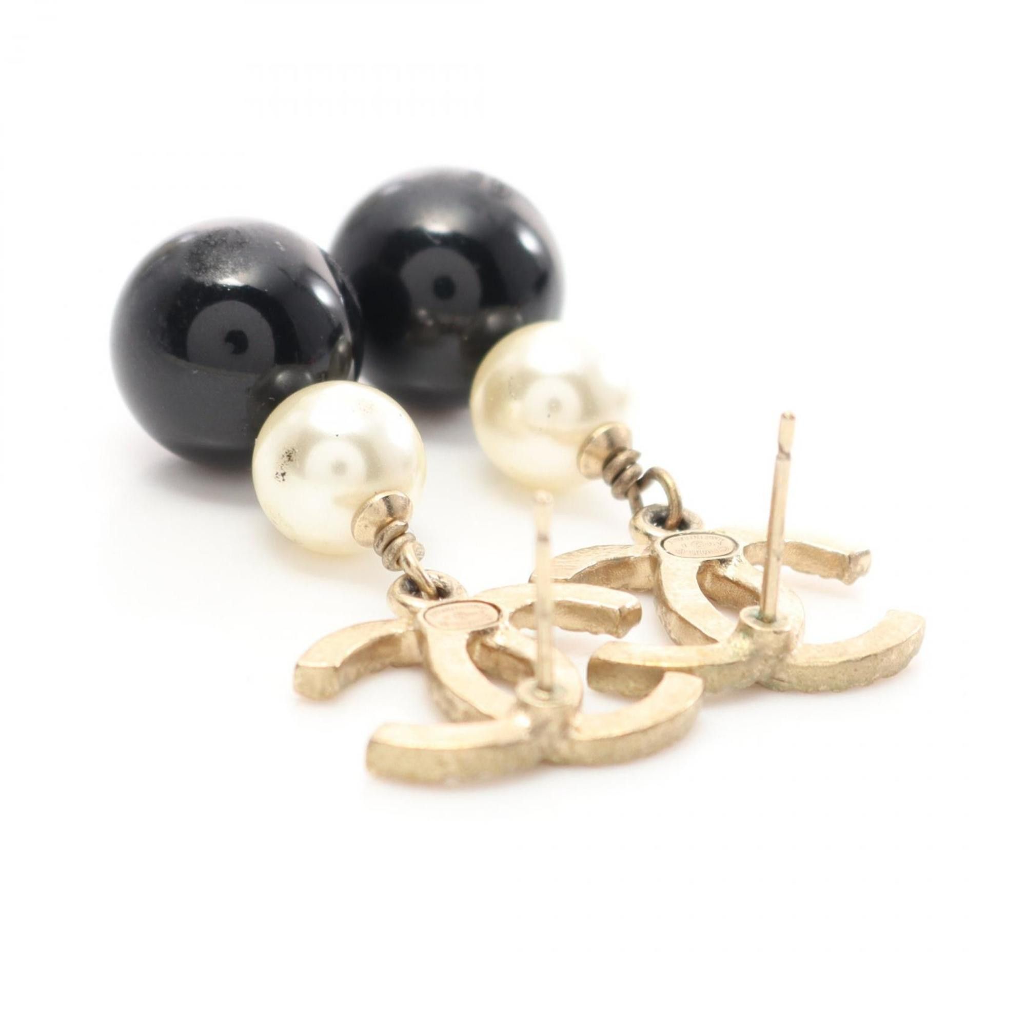 Chanel Chanel Coco Mark earring Size ONE SIZE - 1 Thumbnail